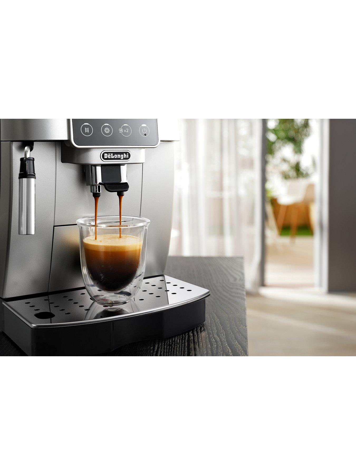 Image 6 of 8 of DeLonghi Magnifica Start Bean to Cup Coffee Machine&nbsp;ECAM220.31