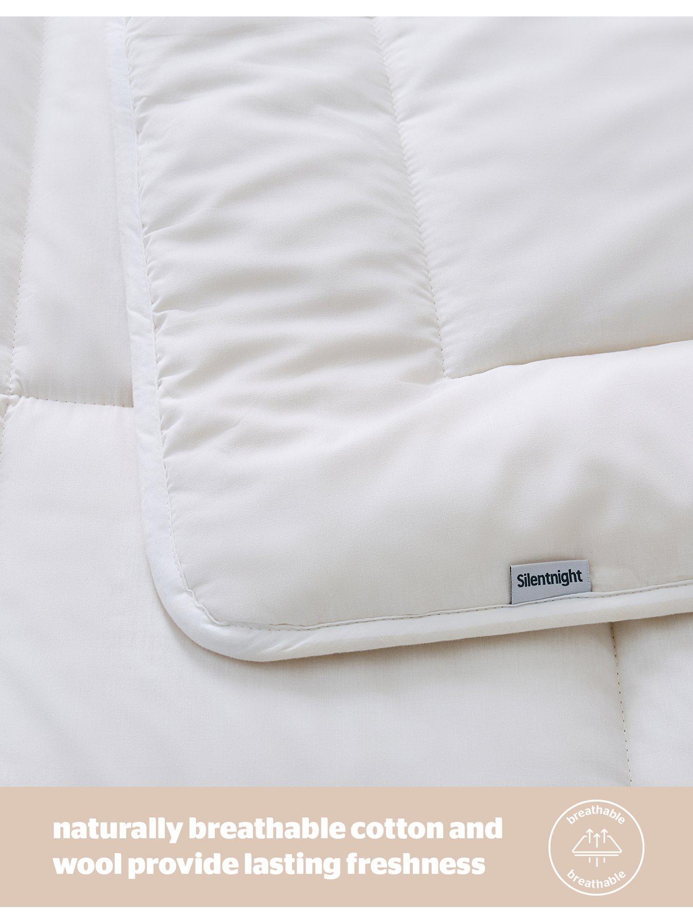Image 4 of 7 of Silentnight Luxury Natural Wool Heavyweight Duvet