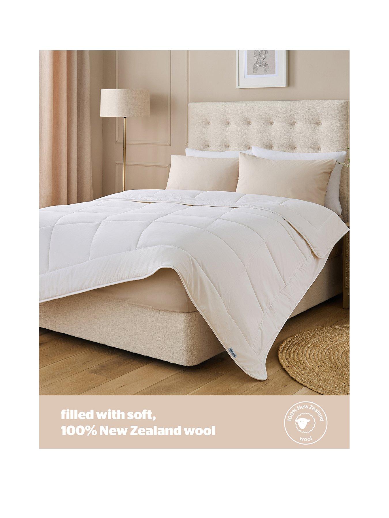 Image 2 of 7 of Silentnight Cooling Summer Lightweight Wool Duvet