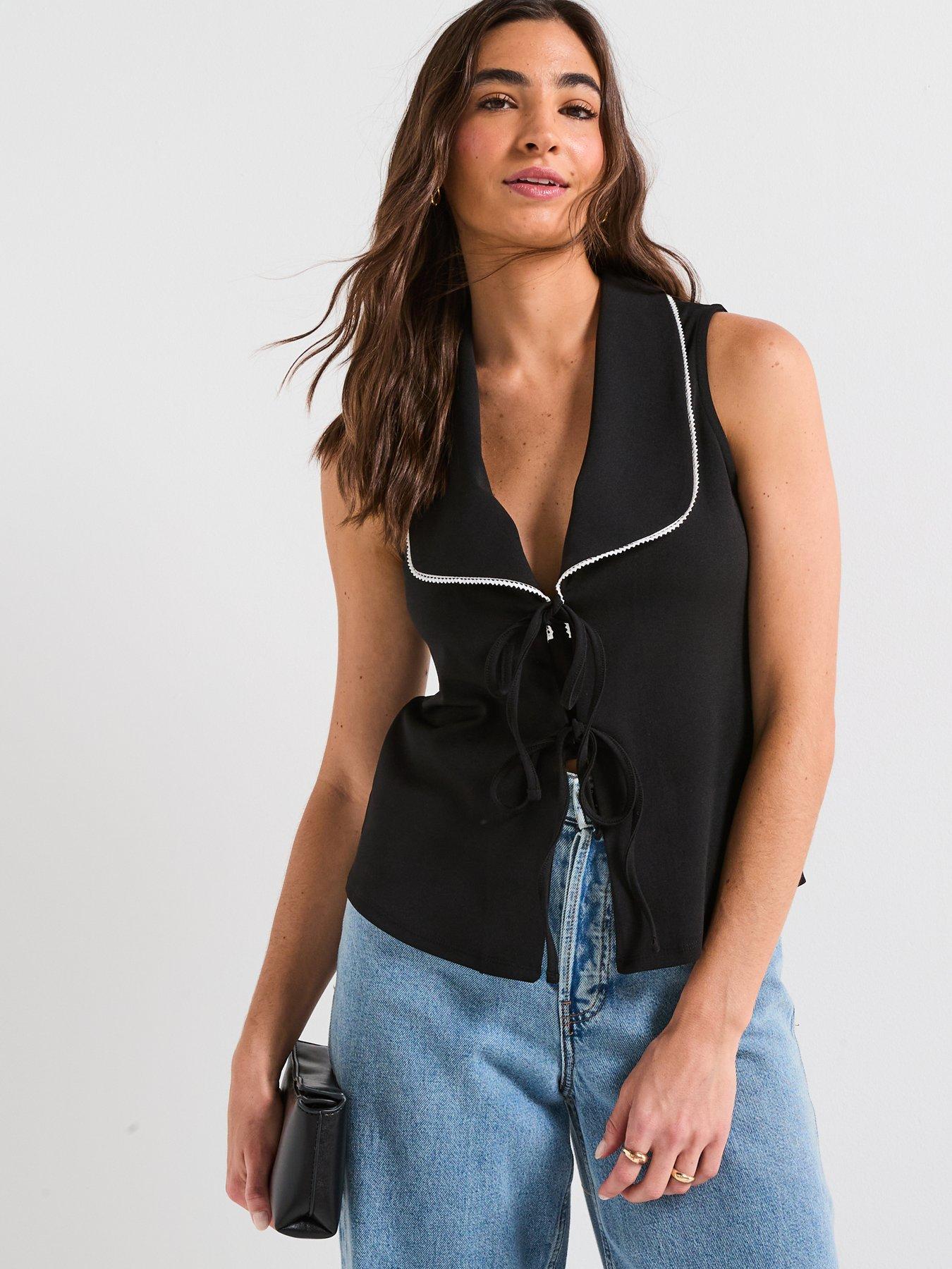 undefined Contrast Piping Tie Up Top