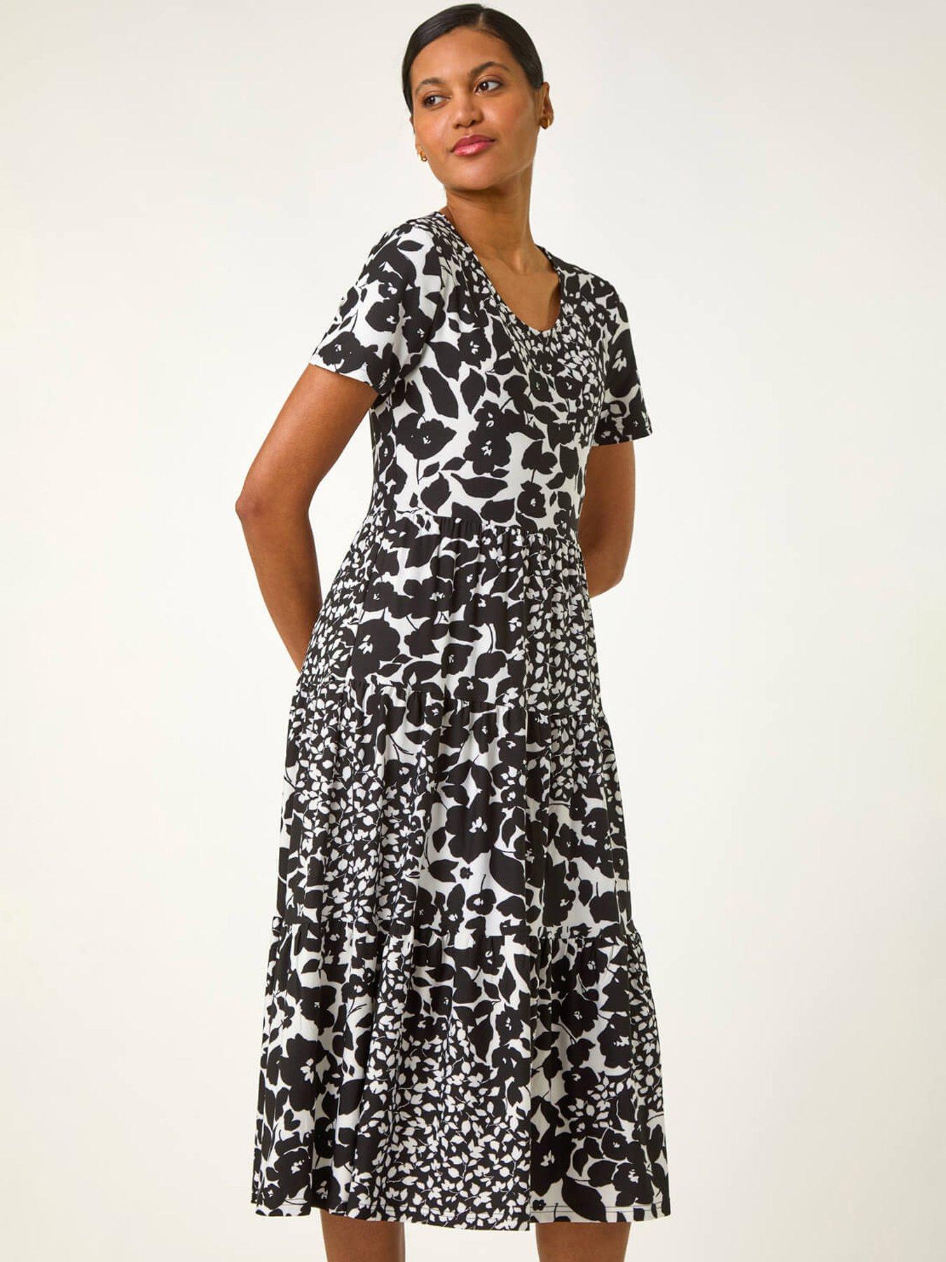 undefined Floral Print Tiered Midi Dress - Black