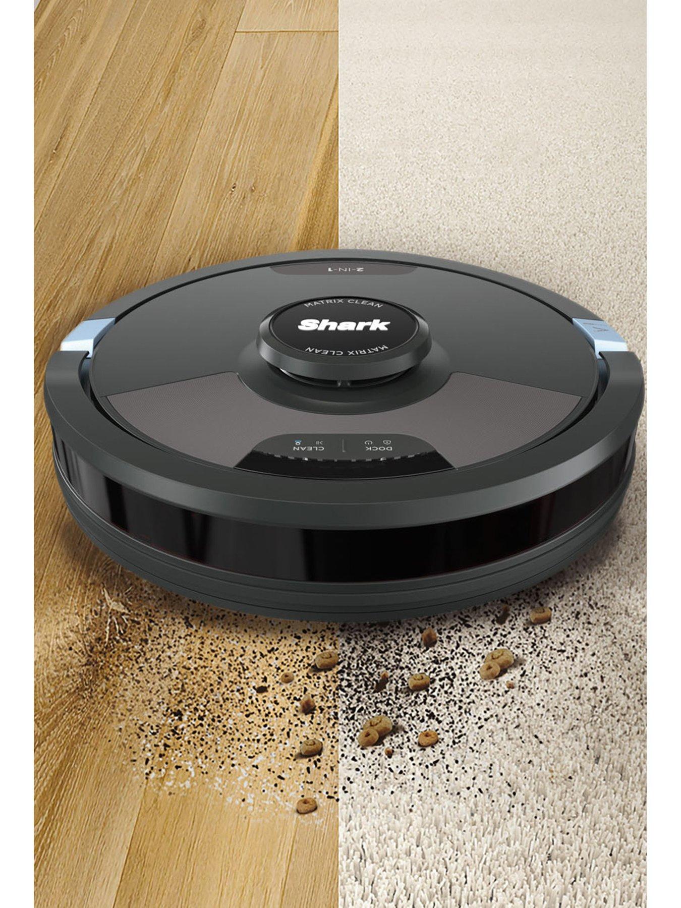 Image 6 of 7 of Shark Matrix Plus 2-in-1 Self-Empty Robot Vacuum &amp; Mop RV2620WAUKWH