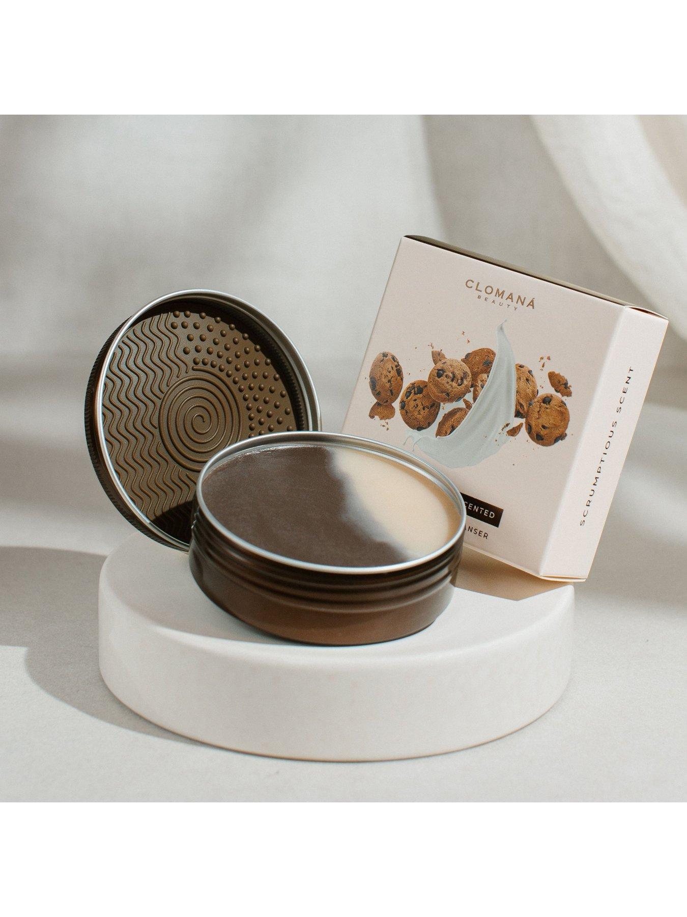 Image 2 of 2 of Clomana Solid Sponge & Brush Soap - Cookies & Cream
