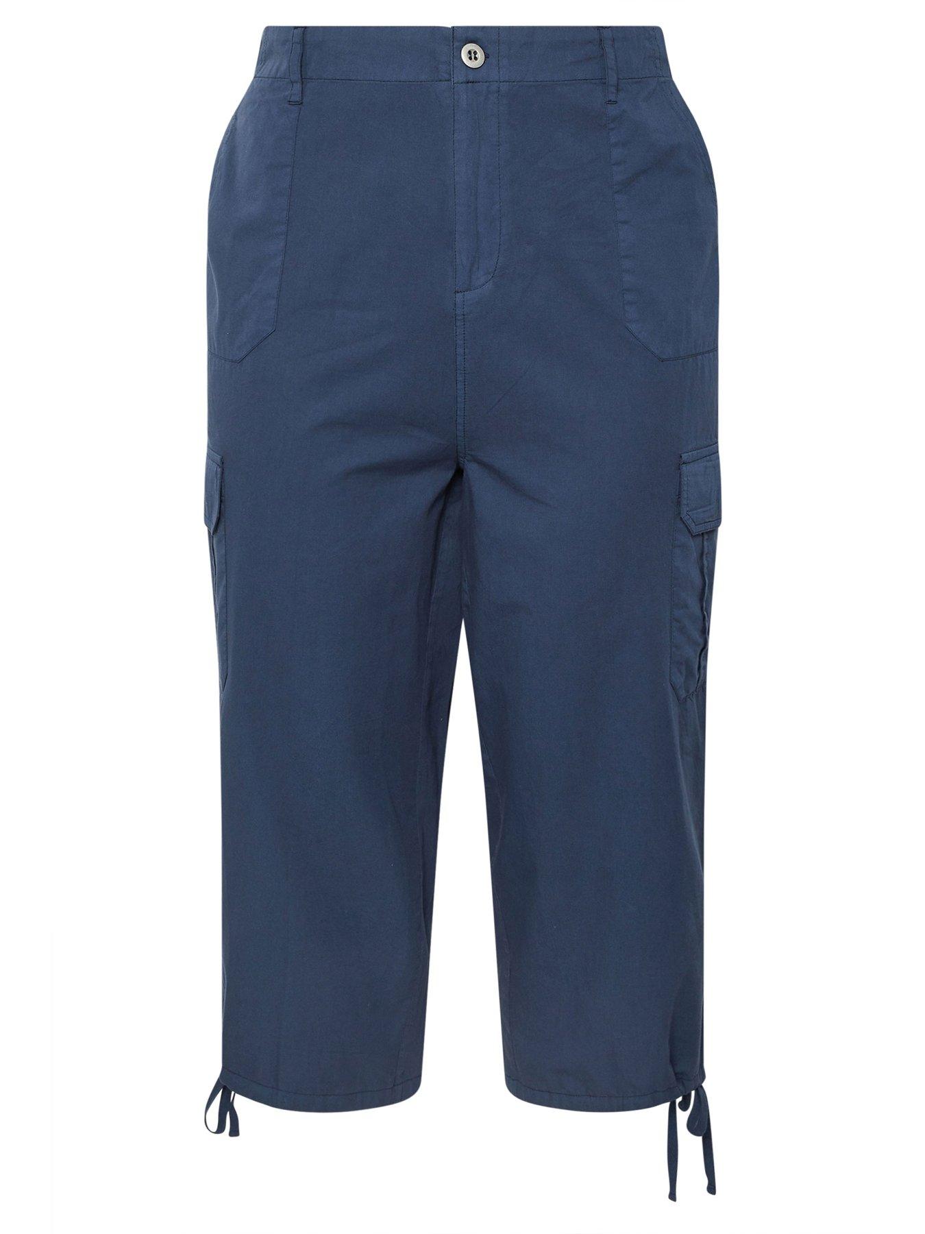 Image 5 of 5 of Yours Curve Woven Cargo Crop Trouser - Blue