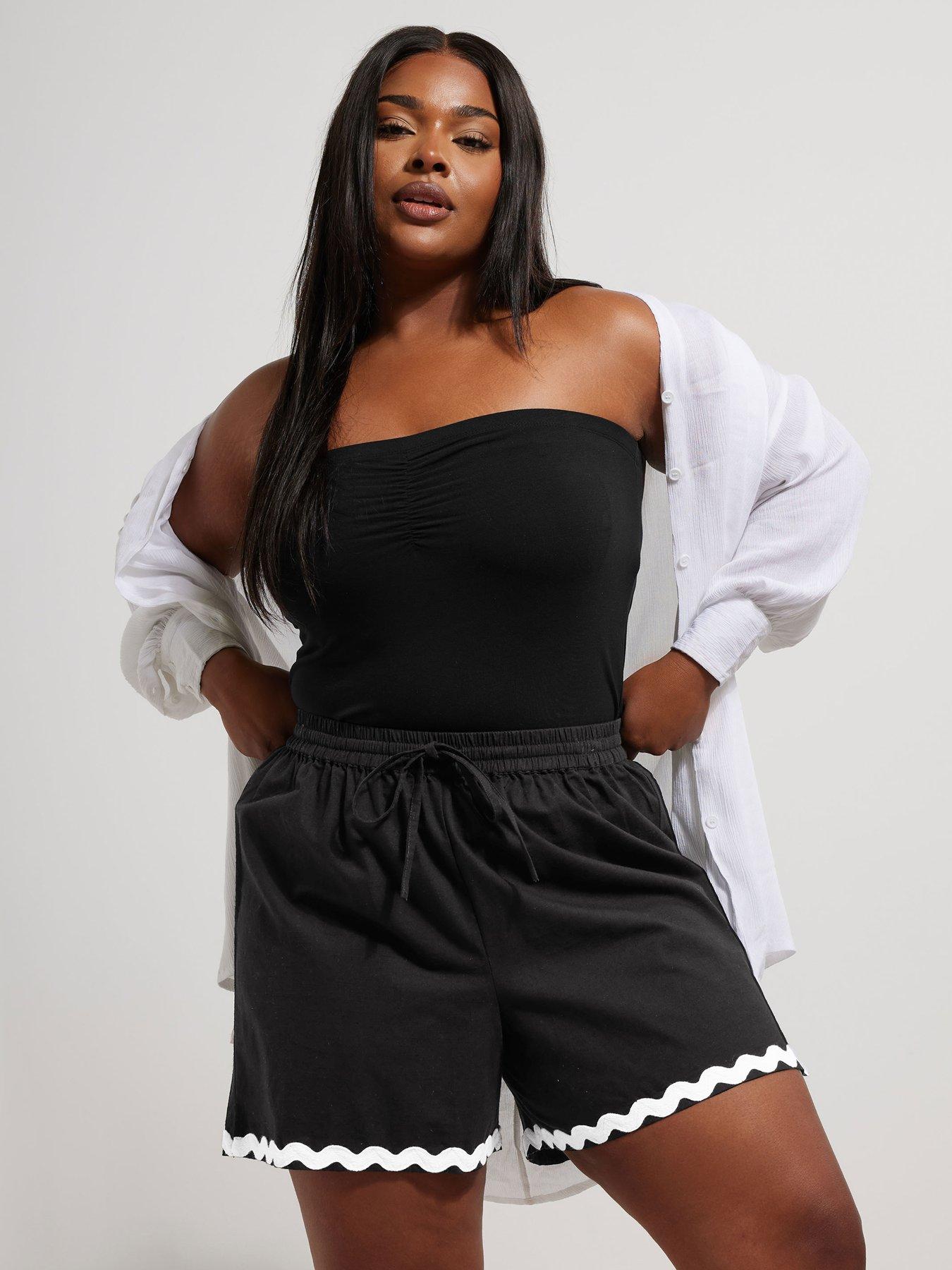 Image of Yours Curve Trim Hem Runner Short - Black