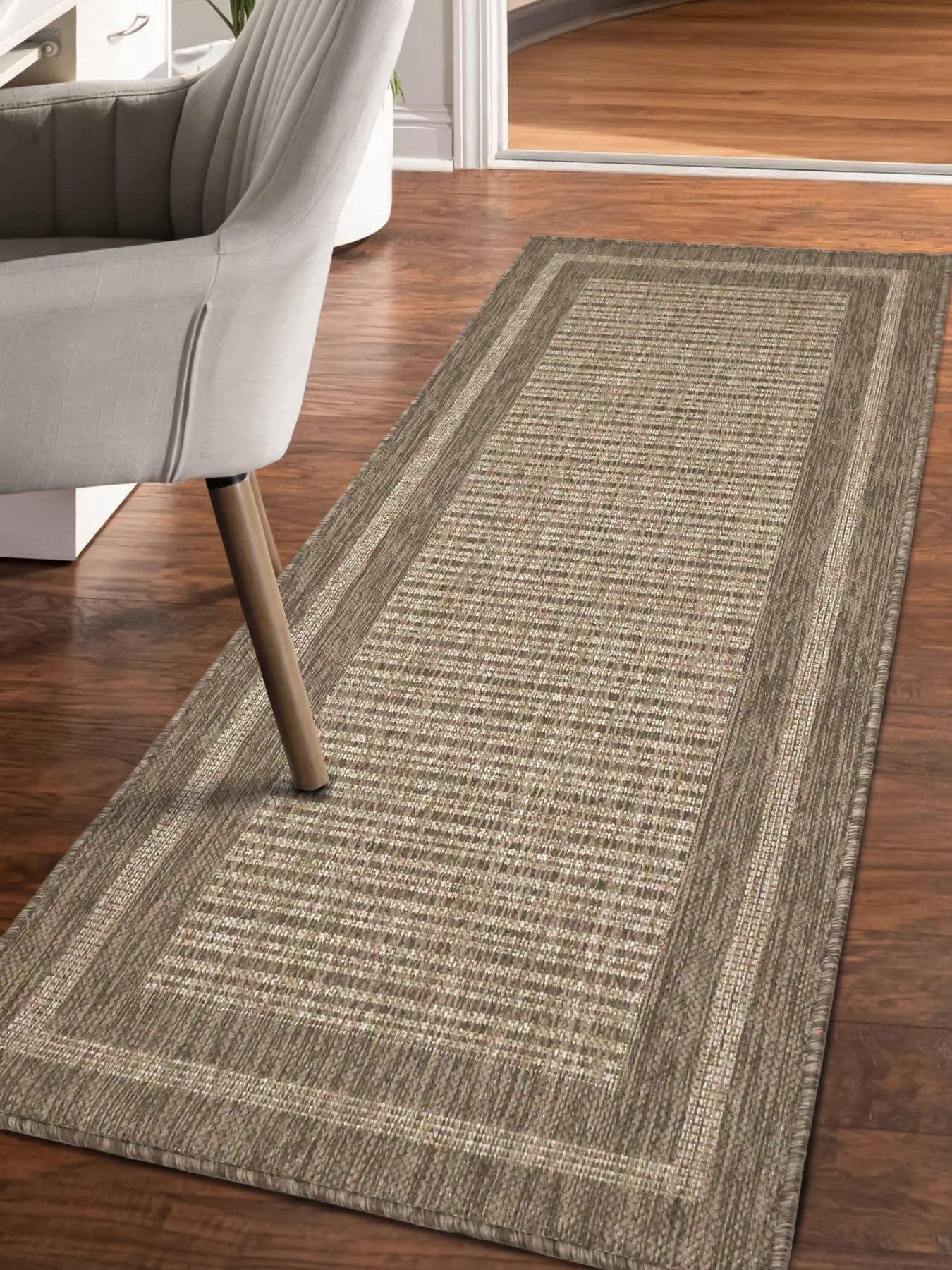 The Very Collection Gel-Backed Border Runner