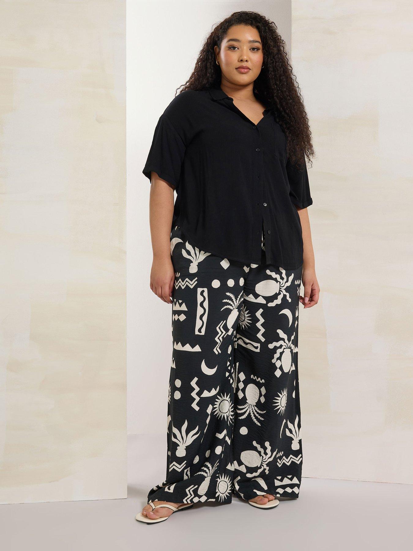 Image 3 of 5 of Yours Curve Printed Washed Twill Trouser - Black