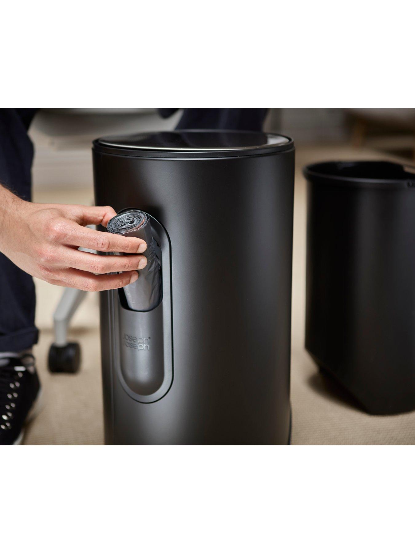 Image 4 of 7 of Joseph Joseph Arc 10l Bin