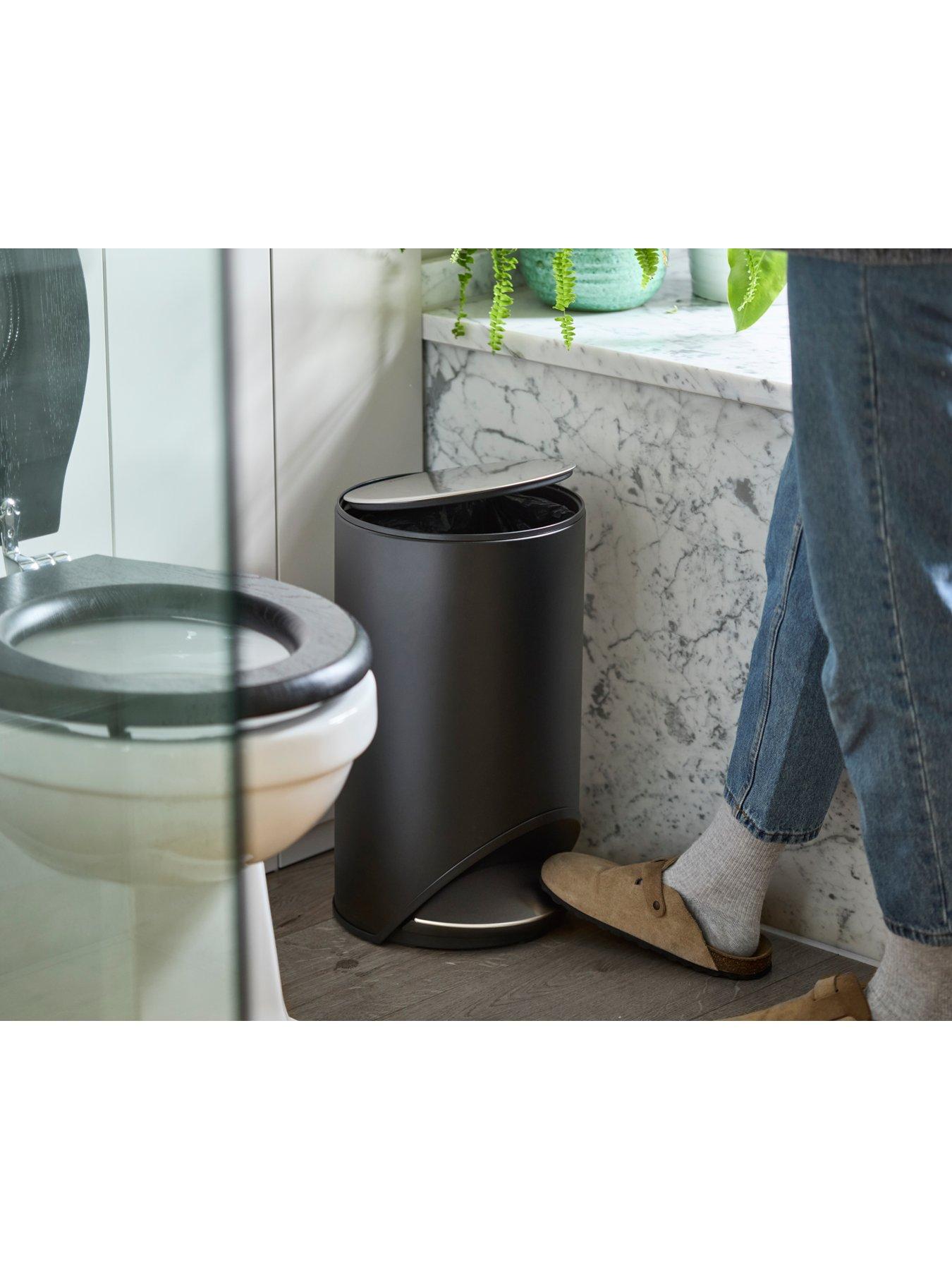 Image 7 of 7 of Joseph Joseph Arc 10l Bin