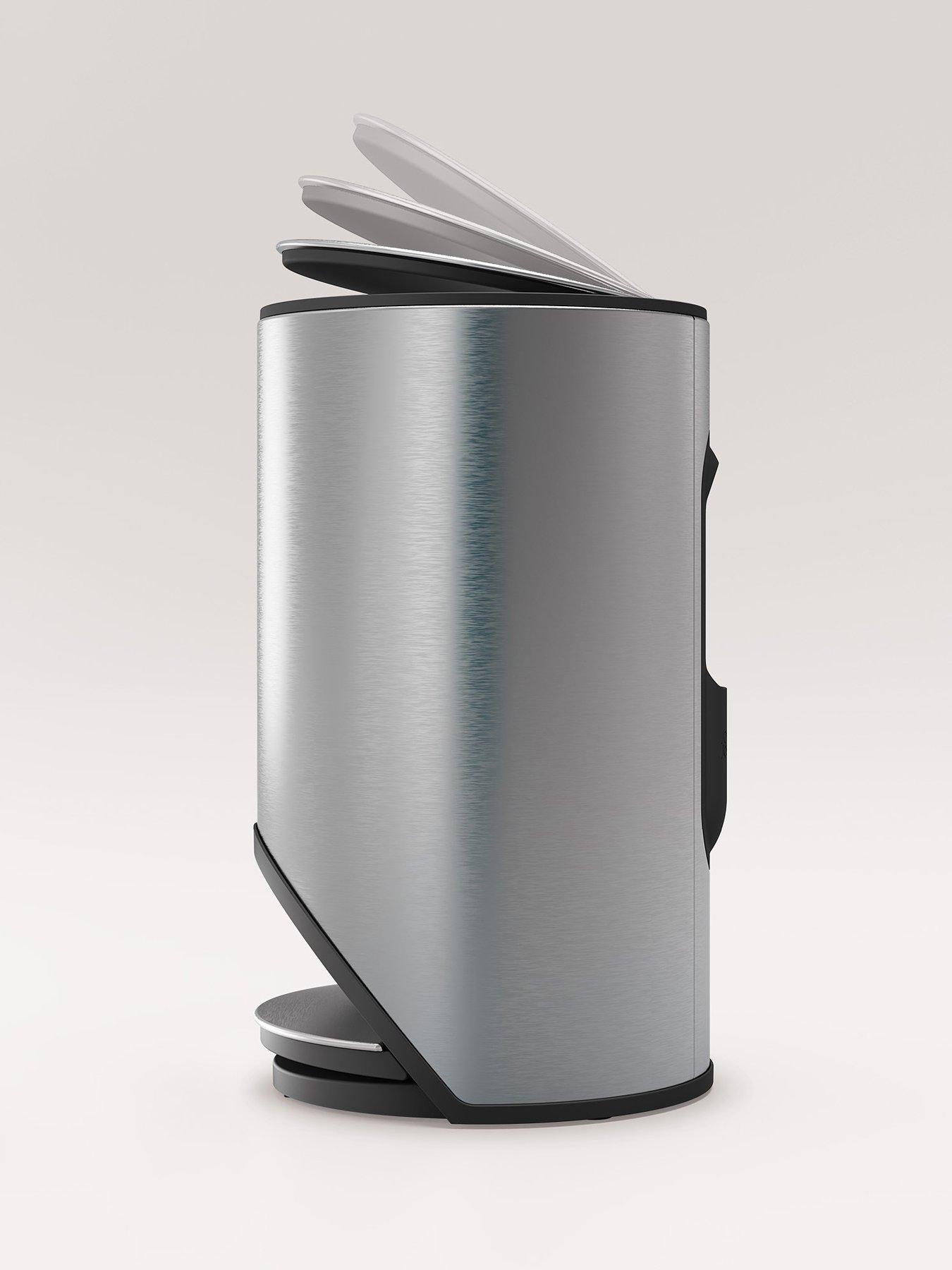 Image 6 of 8 of Joseph Joseph Arc 10l Bin