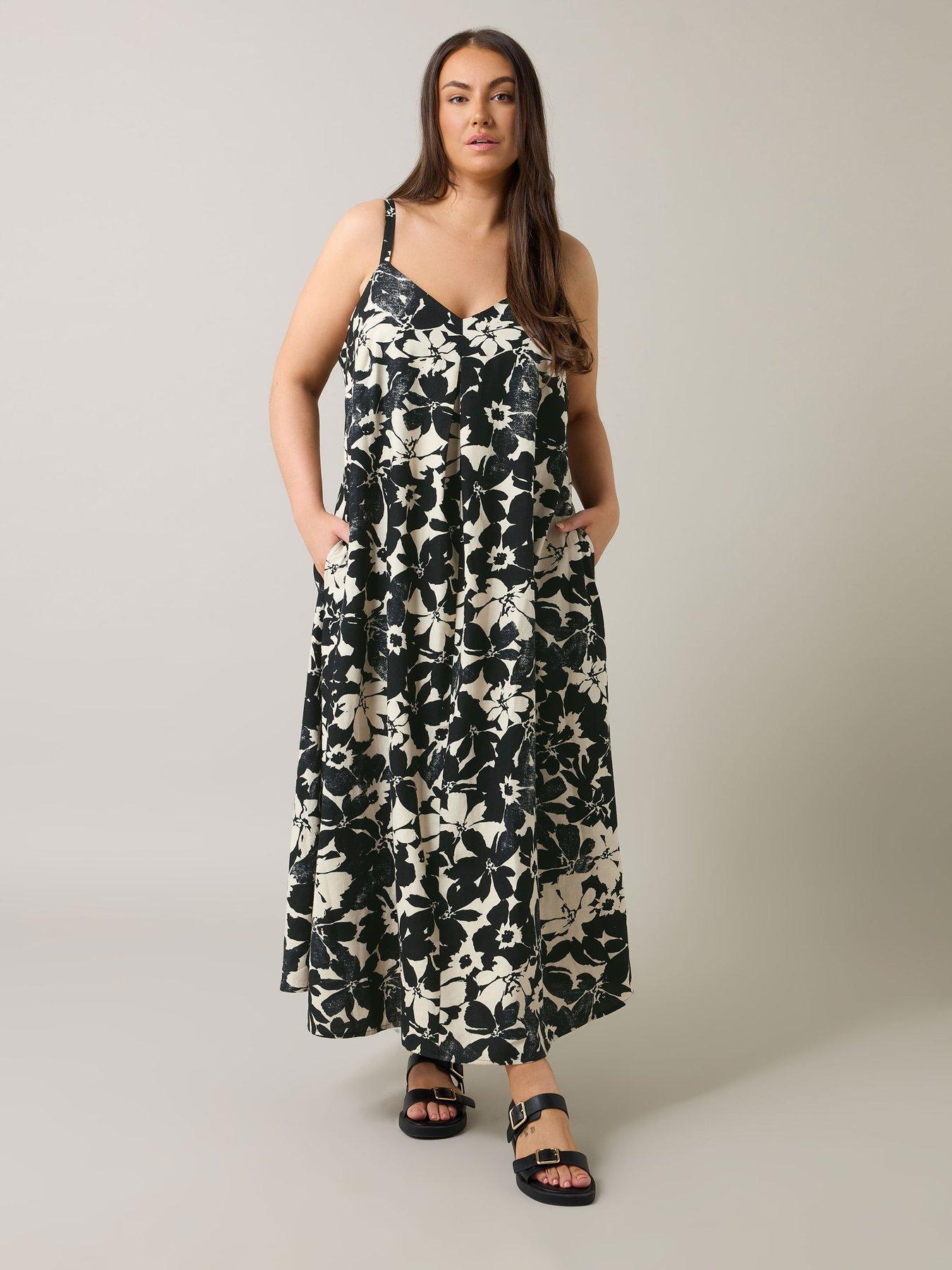 undefined Linen Pleat Swing Dress - Natural