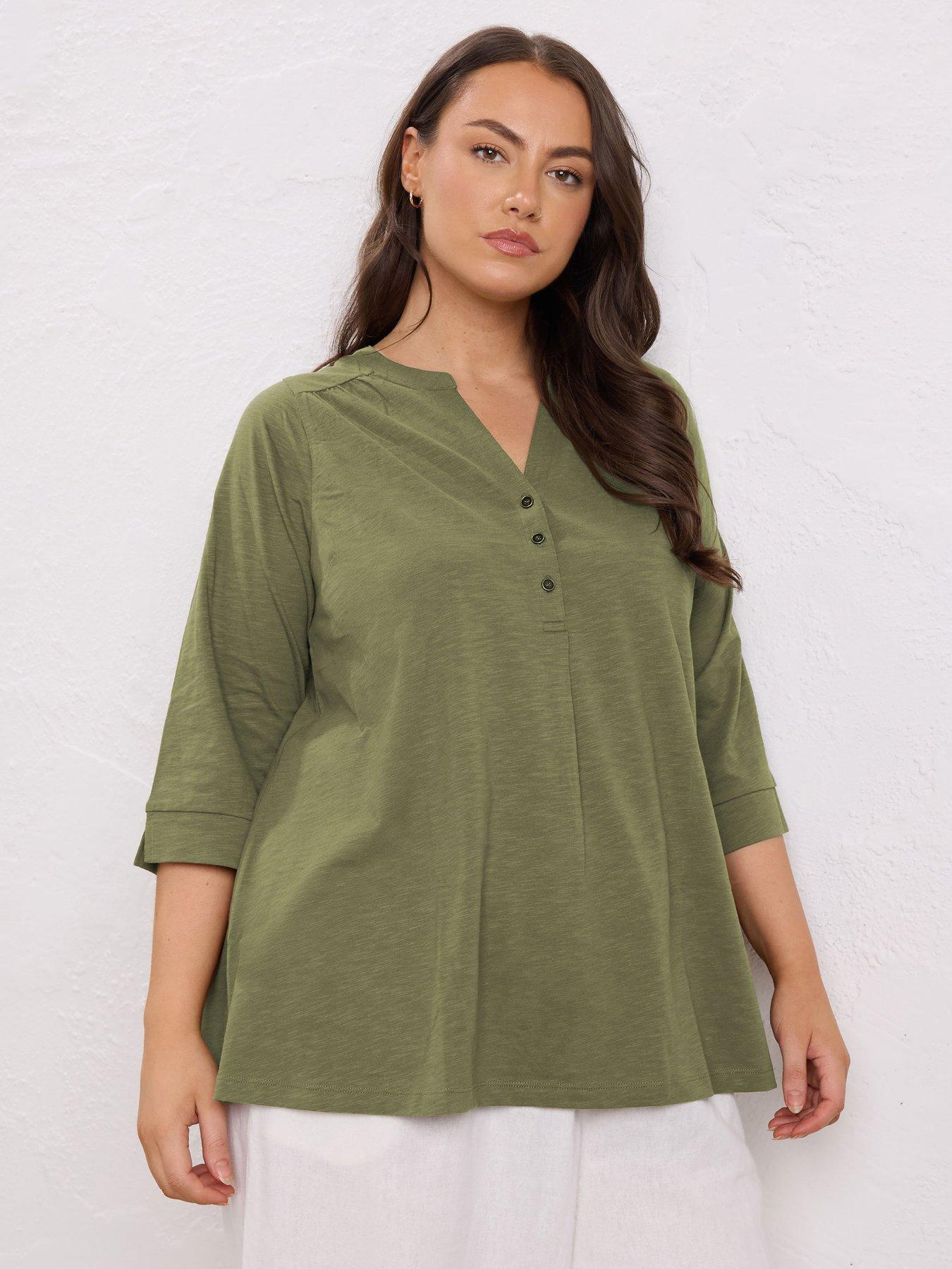 undefined Pleat Front Henley - Green
