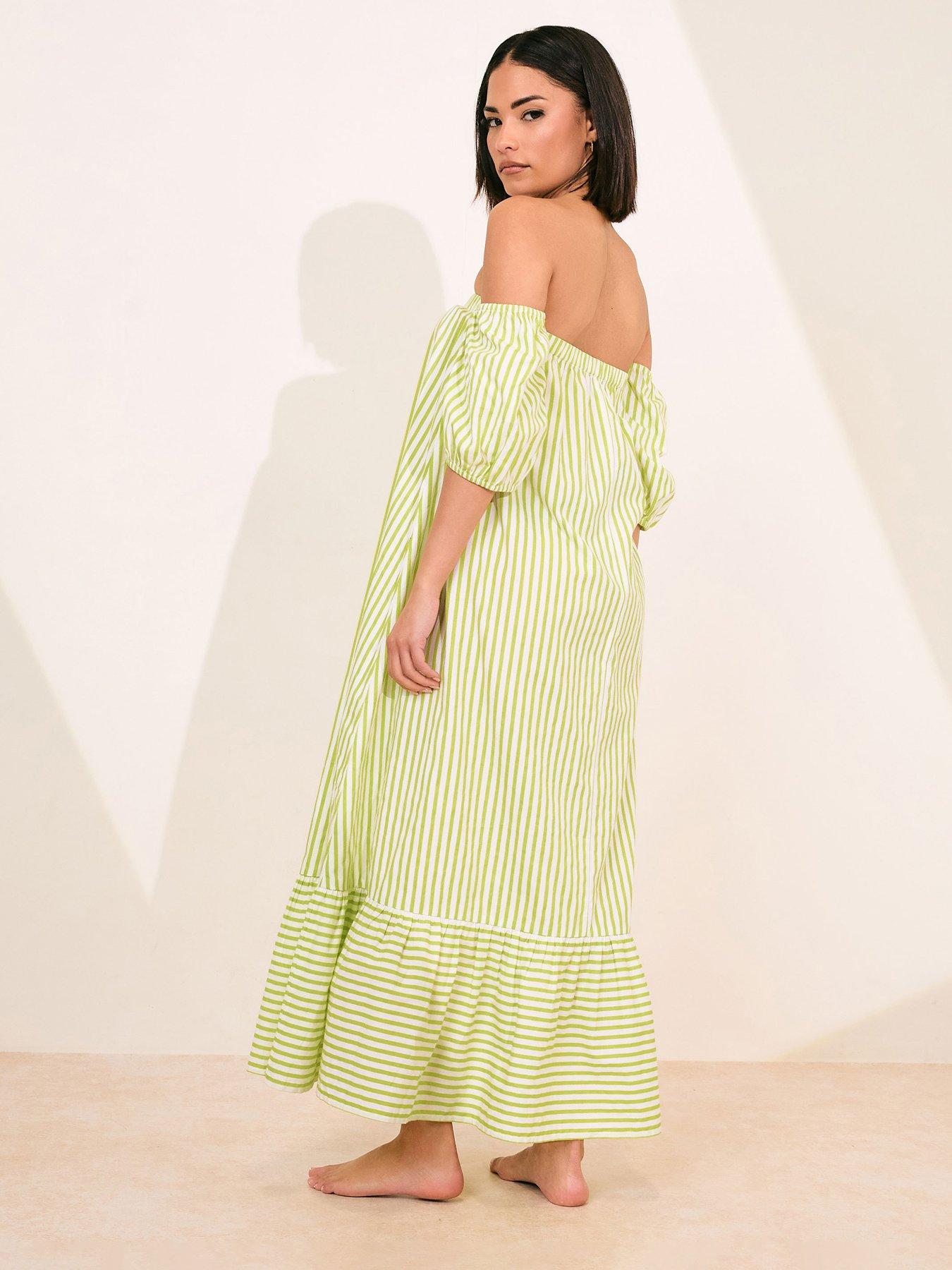 Image 2 of 4 of PixieGirl Petite Bardot Sea Leaf Maxi Dress - Green