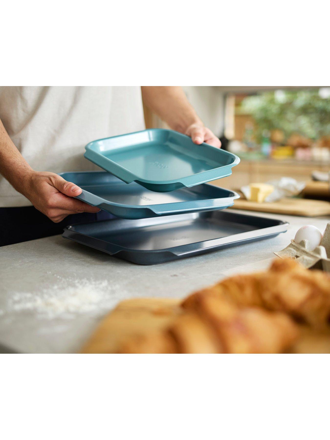 Image 4 of 7 of Joseph Joseph Nest Bake Non Stick 3 Piece Baking Tray Set