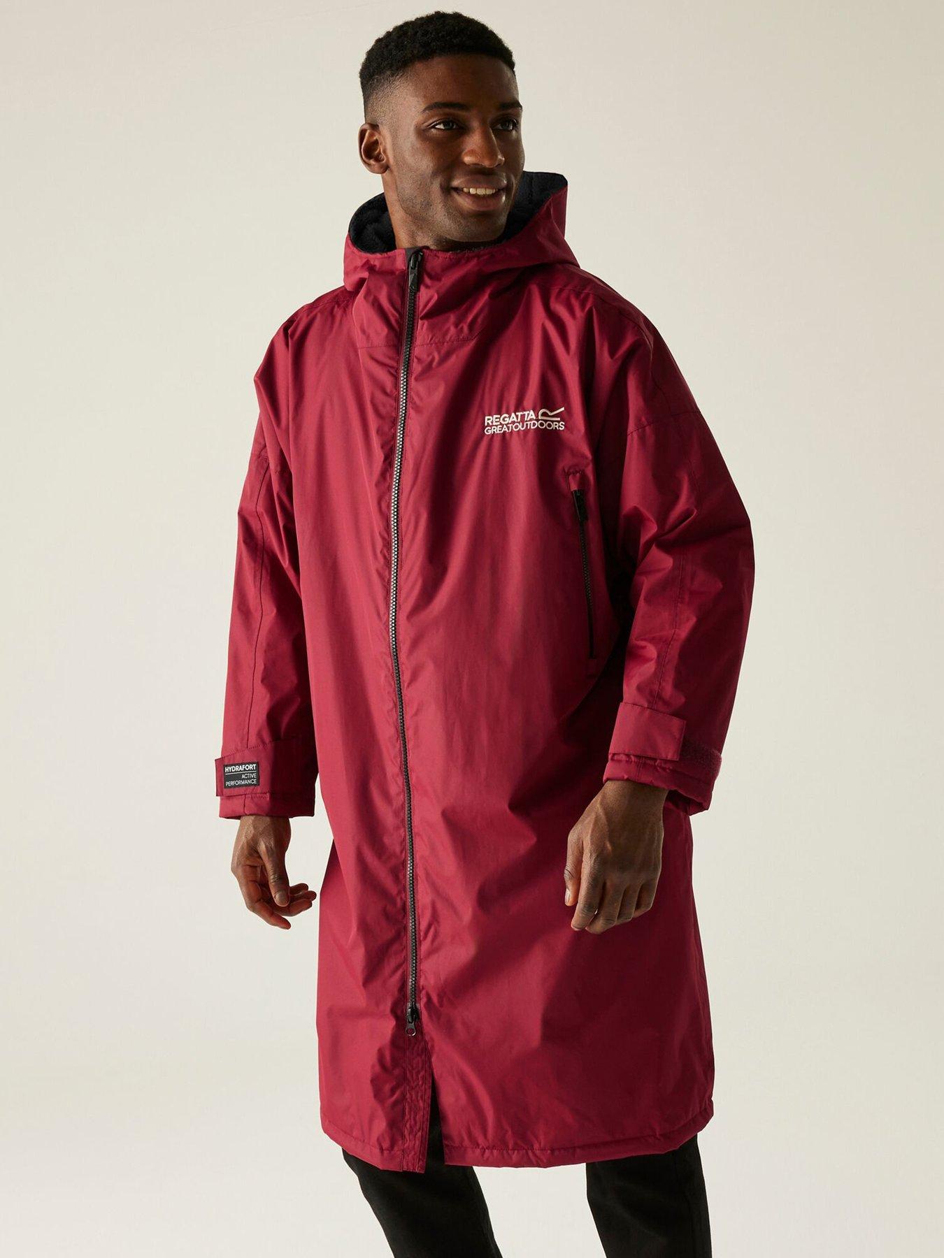 Regatta: Adults Unisex Waterproof Changing Robe - Burgundy
