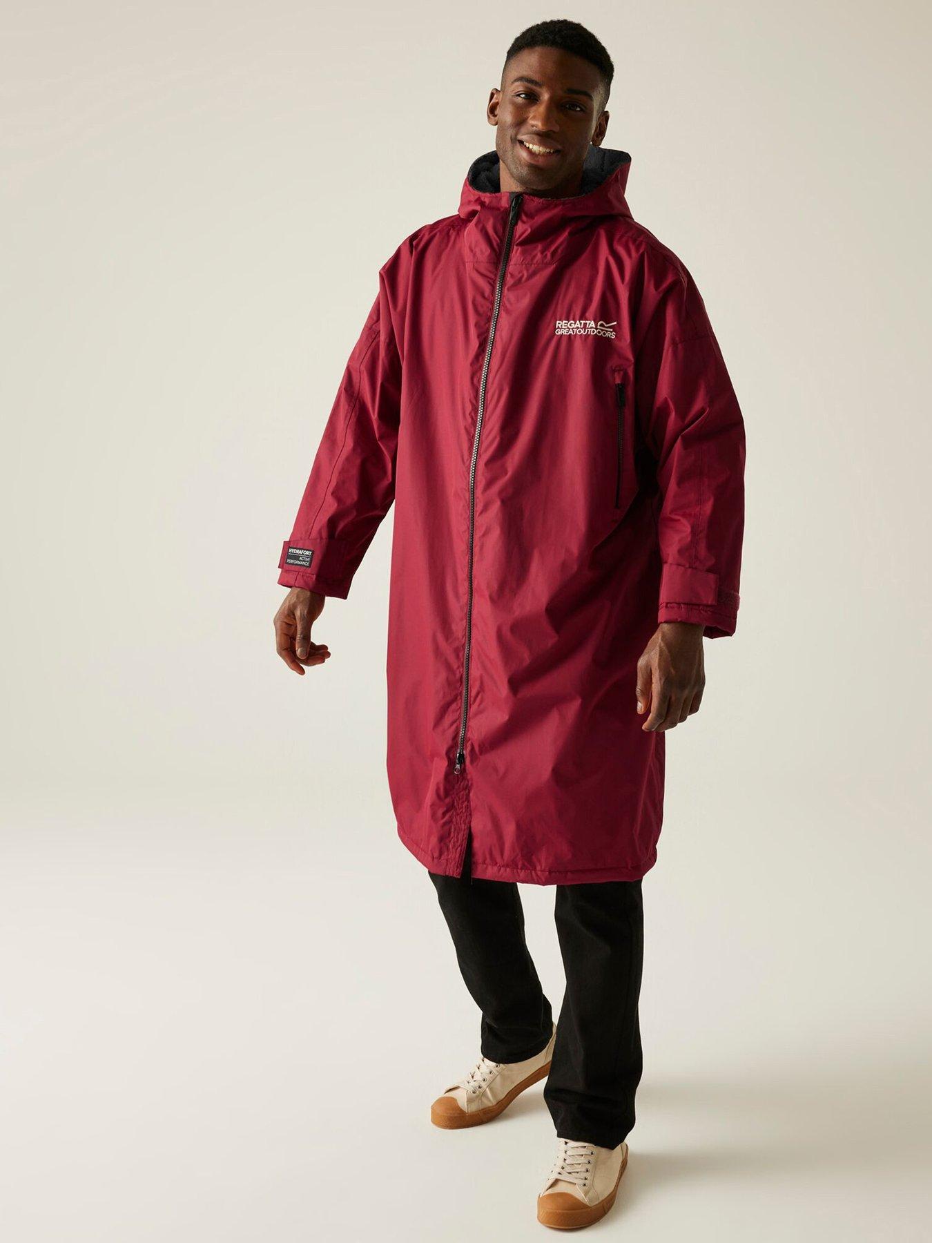 Image 2 of 6 of Regatta Unisex Waterproof Changing Robe - Burgundy