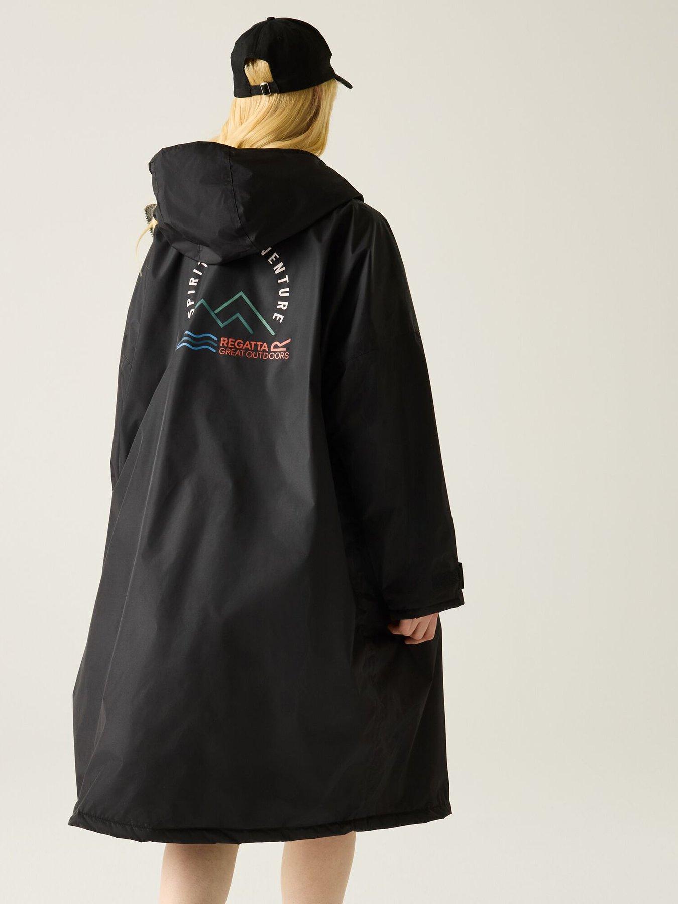 Image 3 of 7 of Regatta Unisex Changing Robe - Black