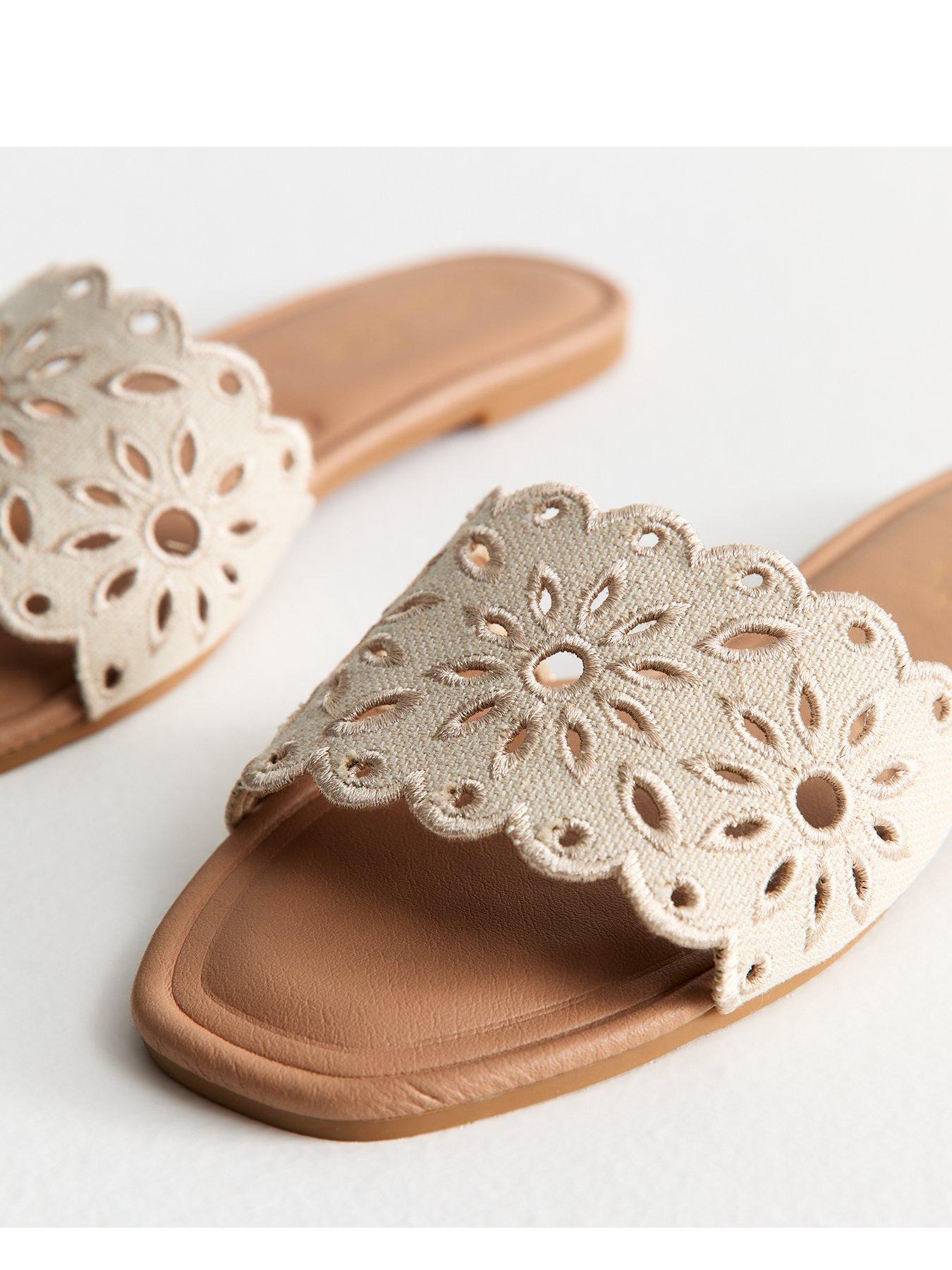 Image 5 of 5 of New Look Floral - Lazercut Linen Mule Sandals
