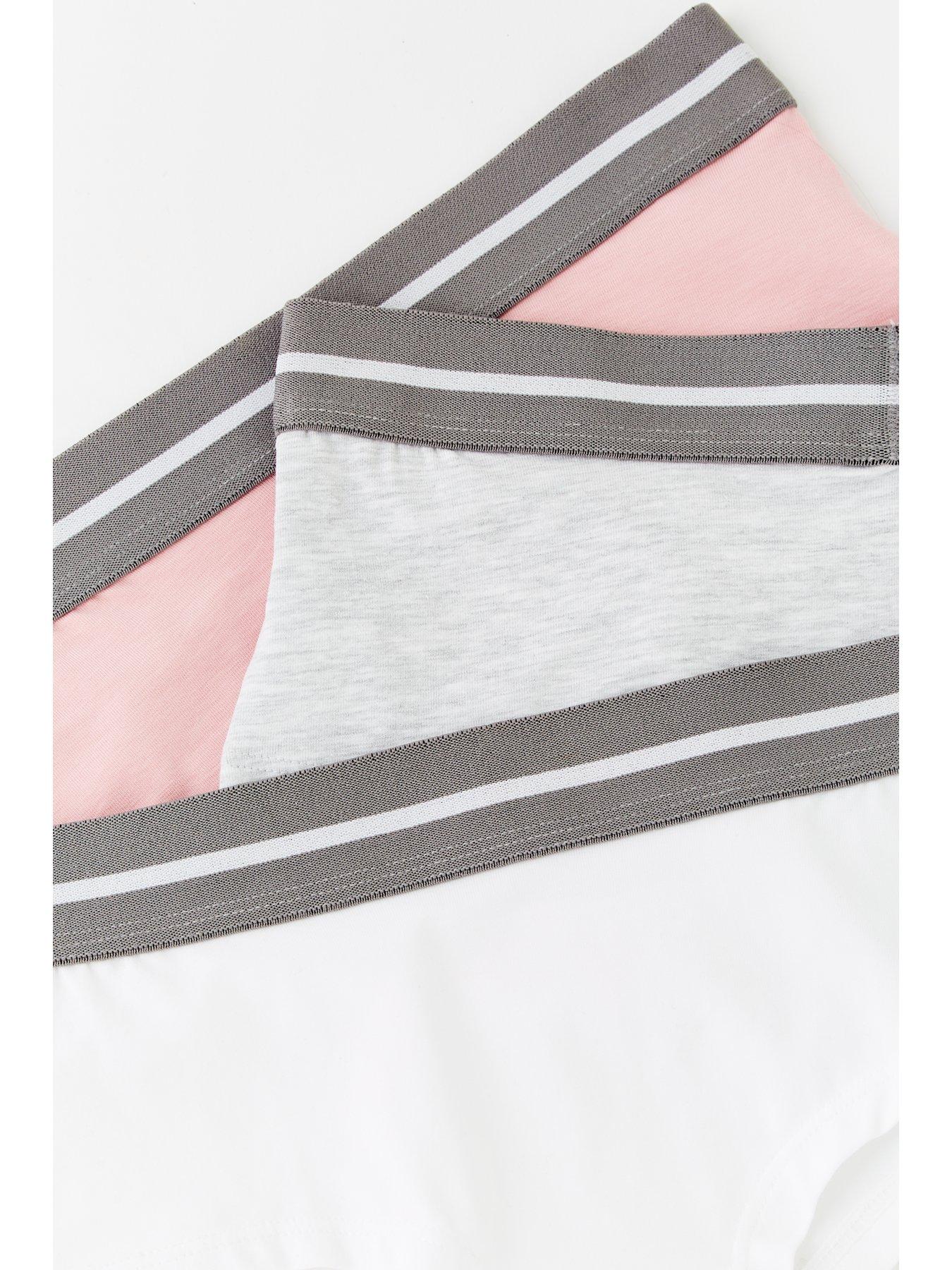 Image 4 of 4 of The Very Collection Girls 3 Pack Sporty Briefs - Multi