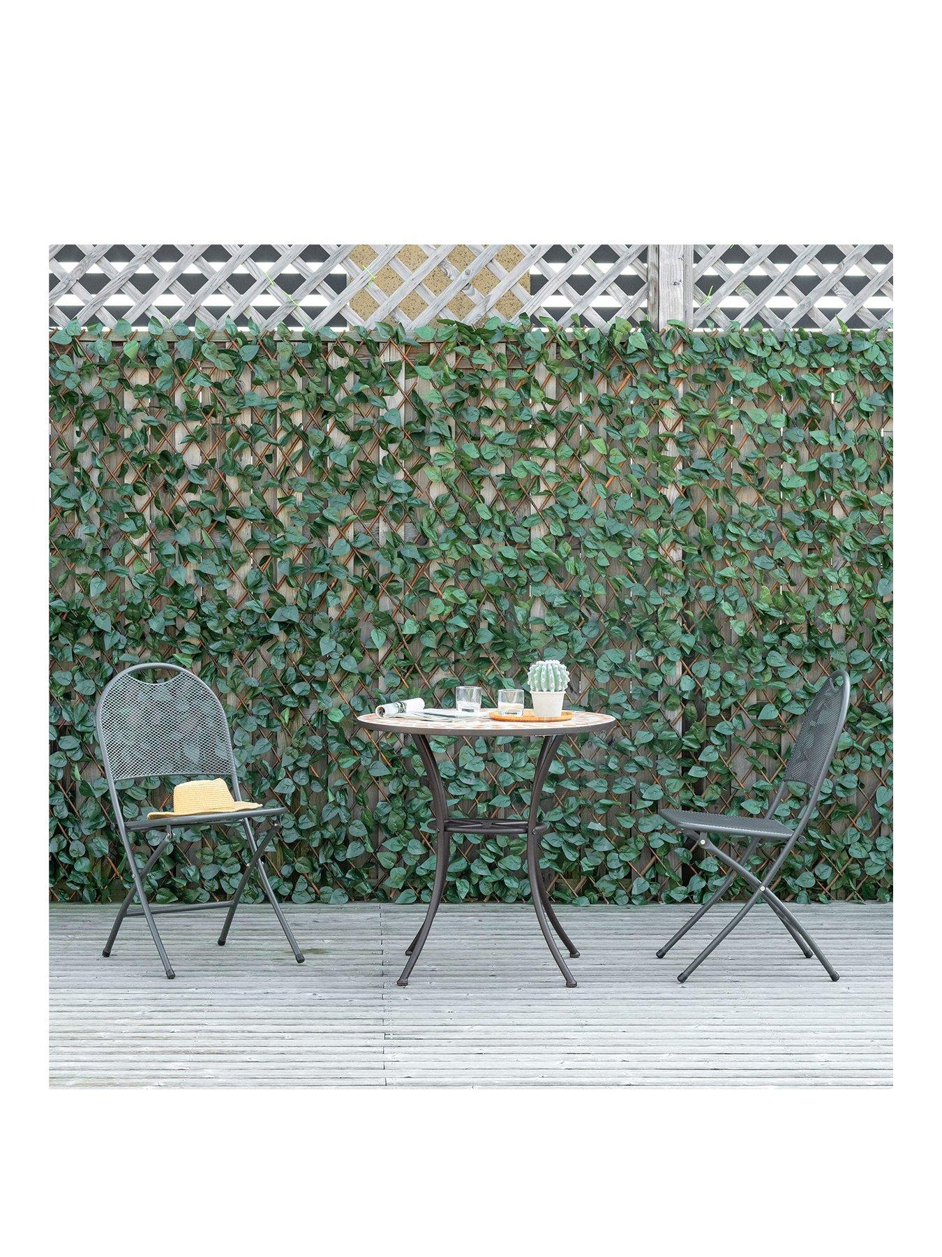 Image 2 of 6 of OutSunny 4 Pieces Expanding Trellis Fence, 2m x 1m with Artificial Leaves