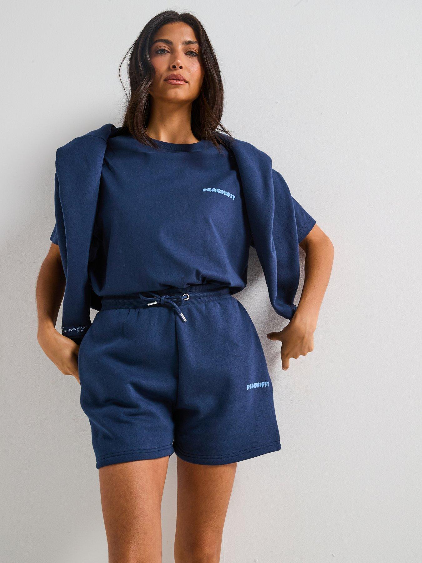 undefined Women's Cozy Season T-Shirt - Navy