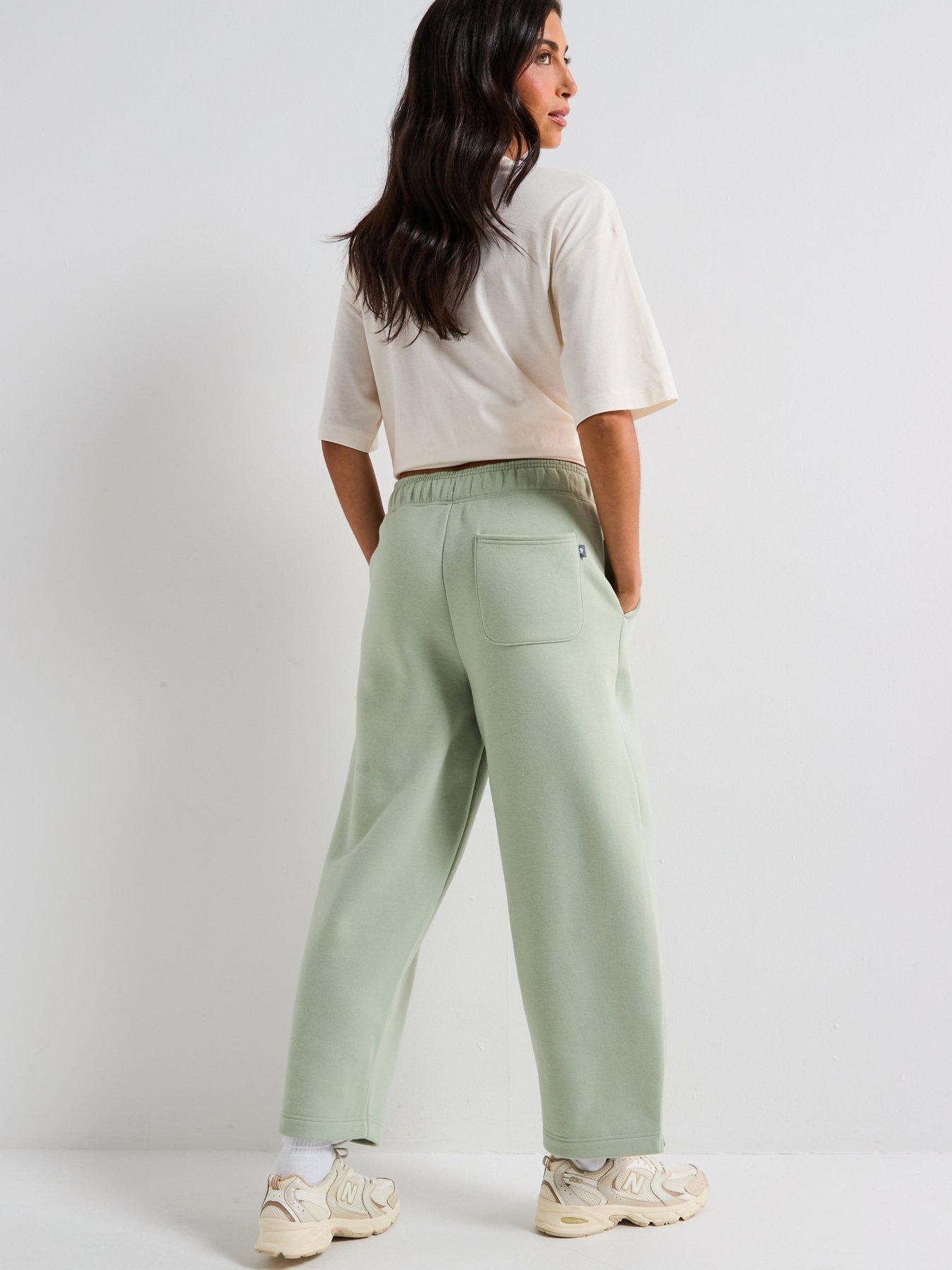 New Balance Womens Linear Heritage Fleece Barrel Leg Trouser