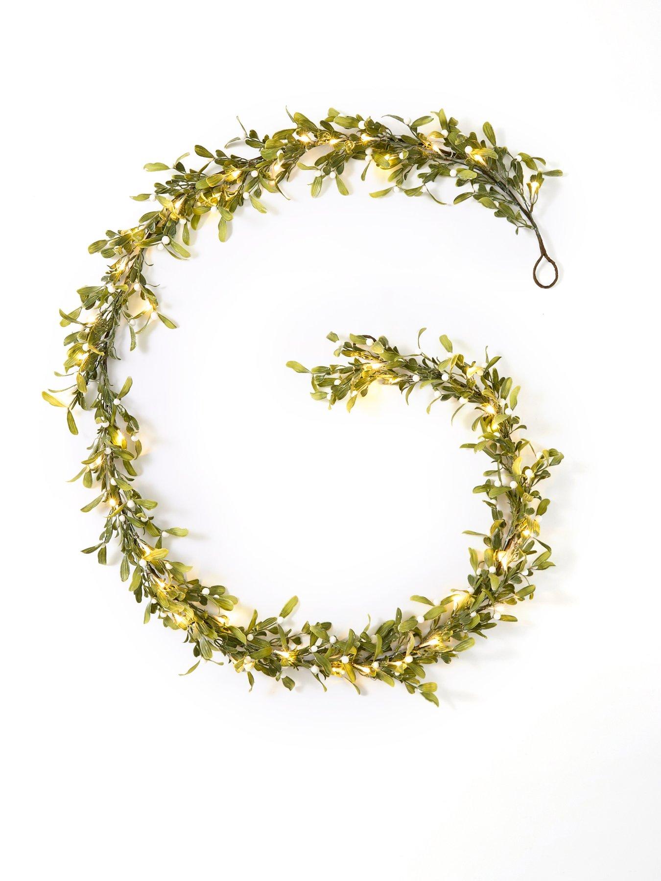Image 3 of 4 of The Very Collection 9ft Pre Lit Mistletoe Garland