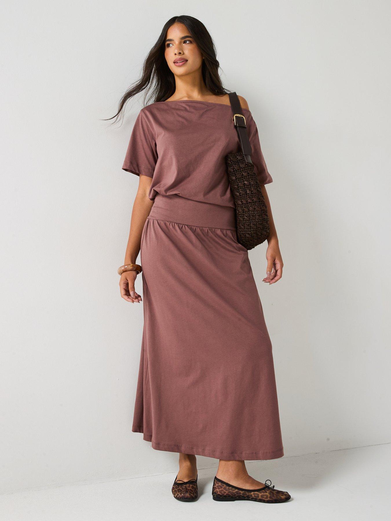 Image 3 of 6 of V by Very Off The Shoulder Top Co-ord - Mink