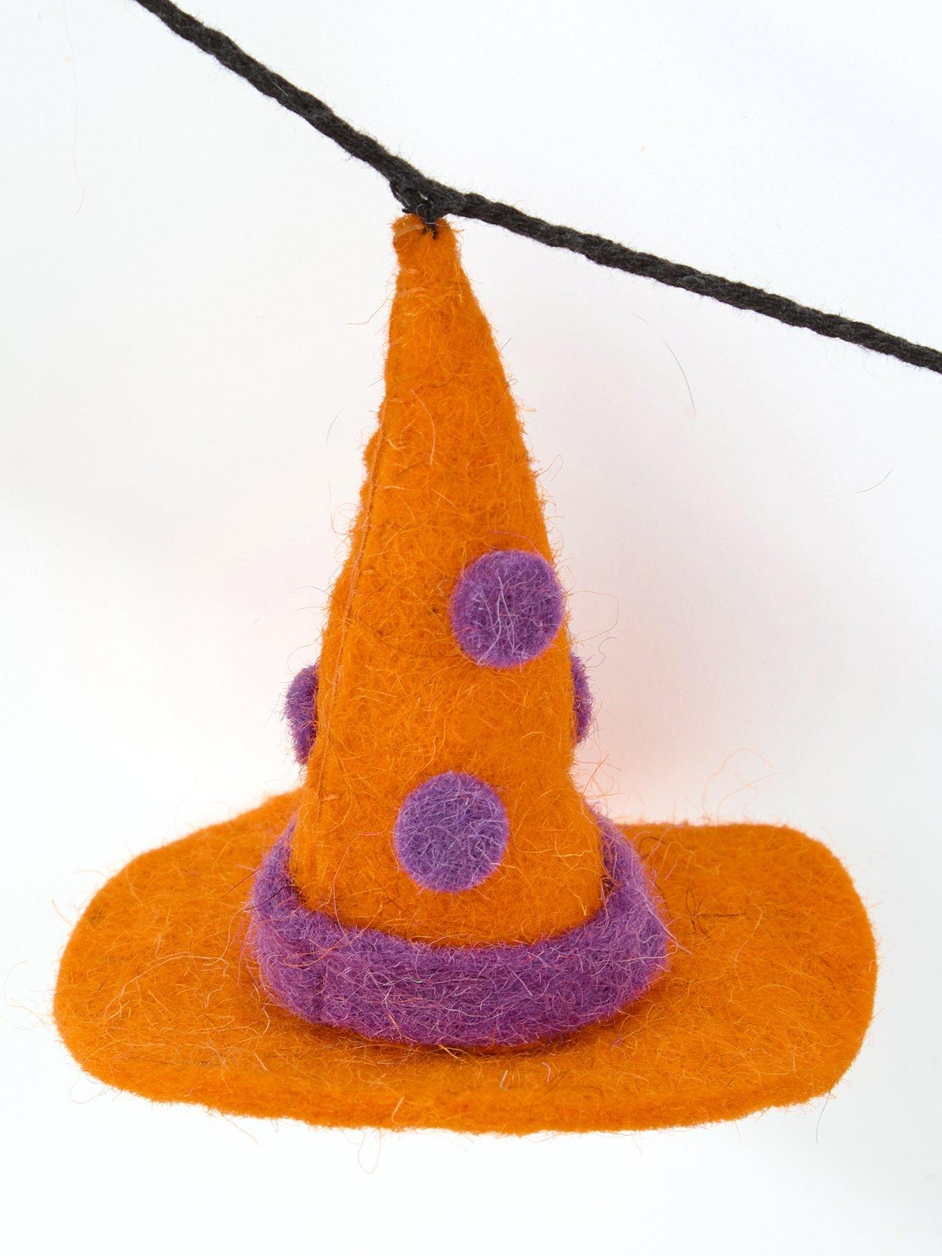 Image 3 of 3 of Hocus Pocus Witches Hats&nbsp;Halloween&nbsp;Garland