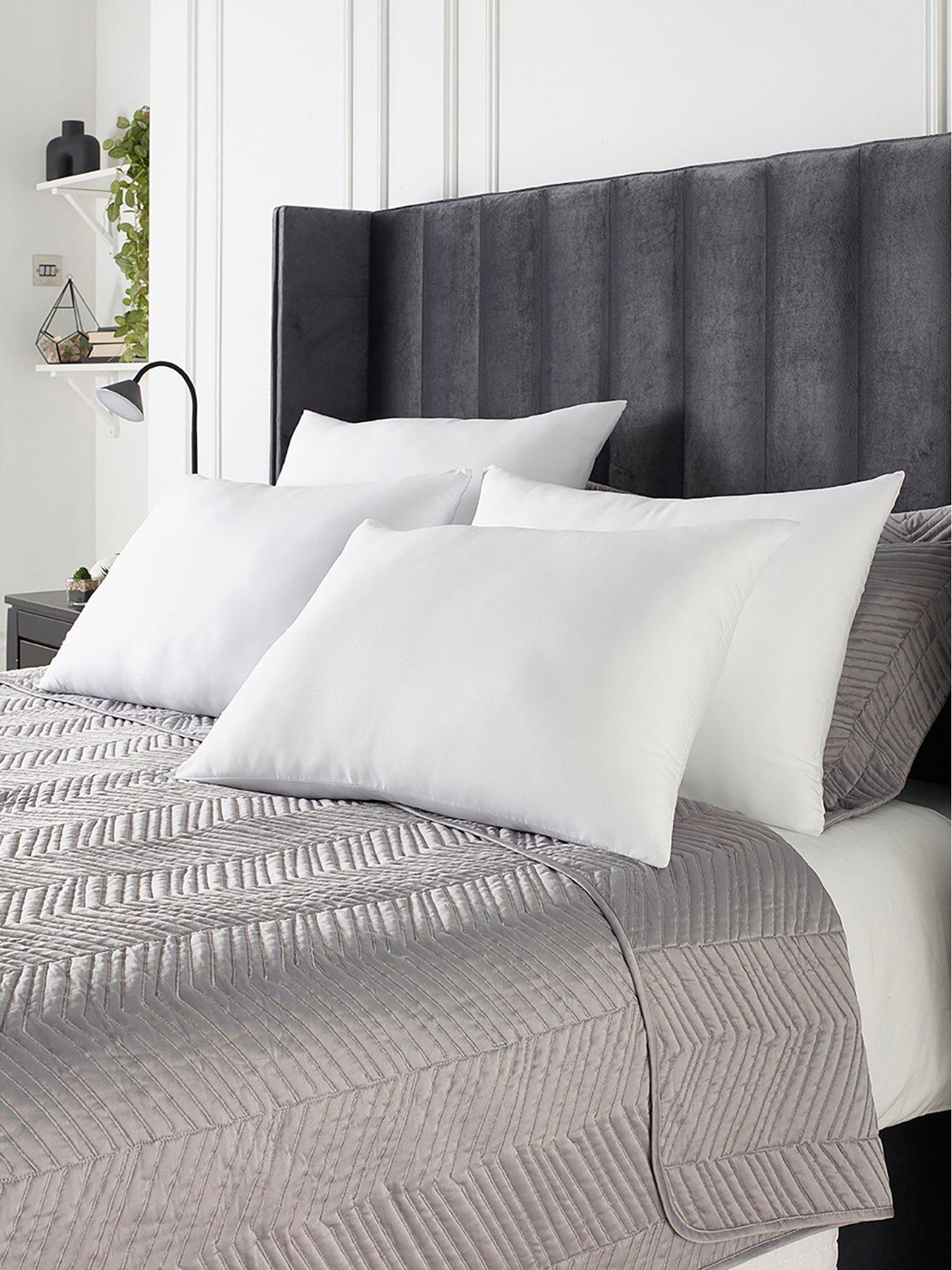 undefined Pack of 4 Anti-Allergy Pillows