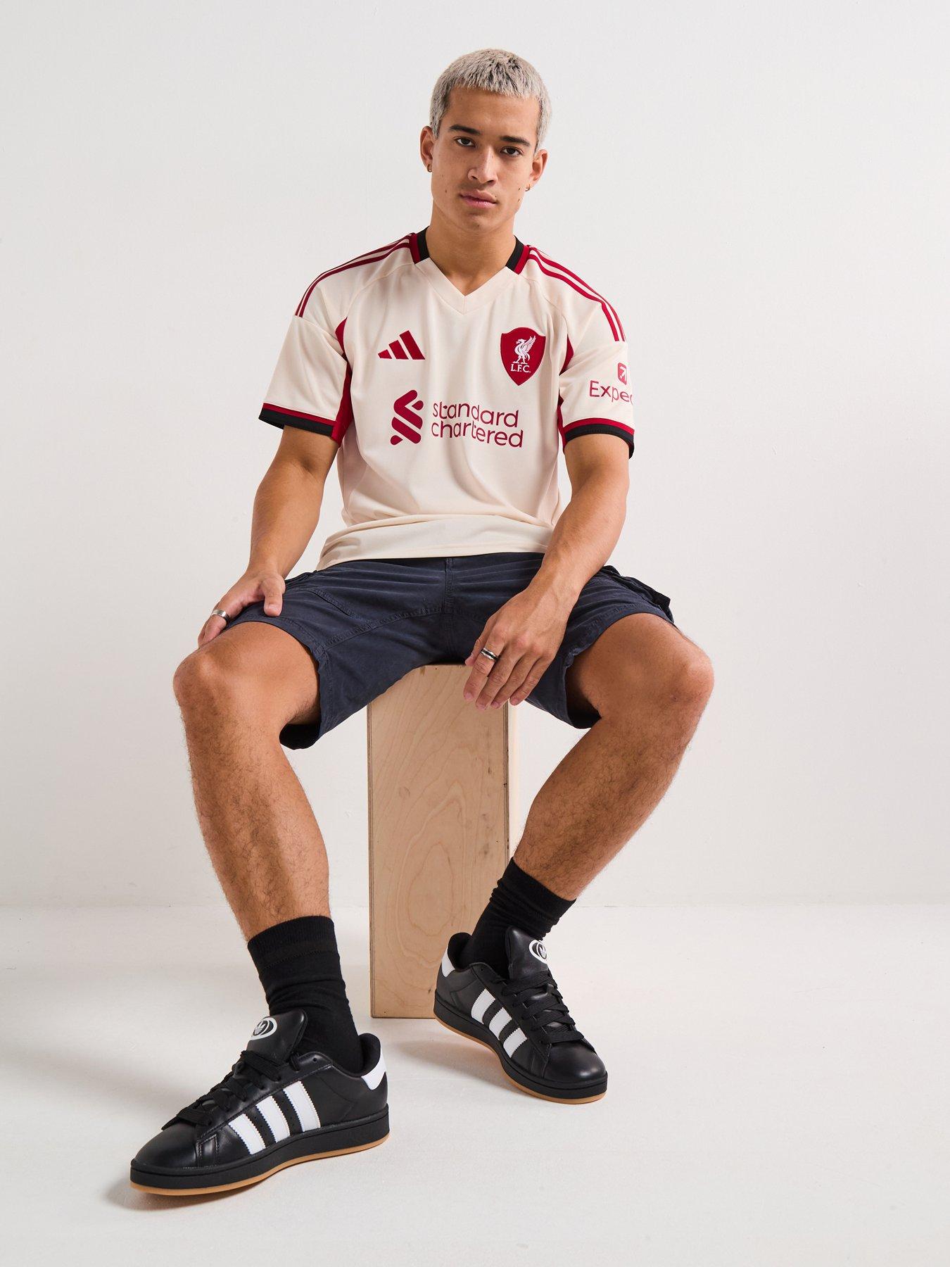 undefined Liverpool Men's 25/26 Away Stadium Replica Shirt - White