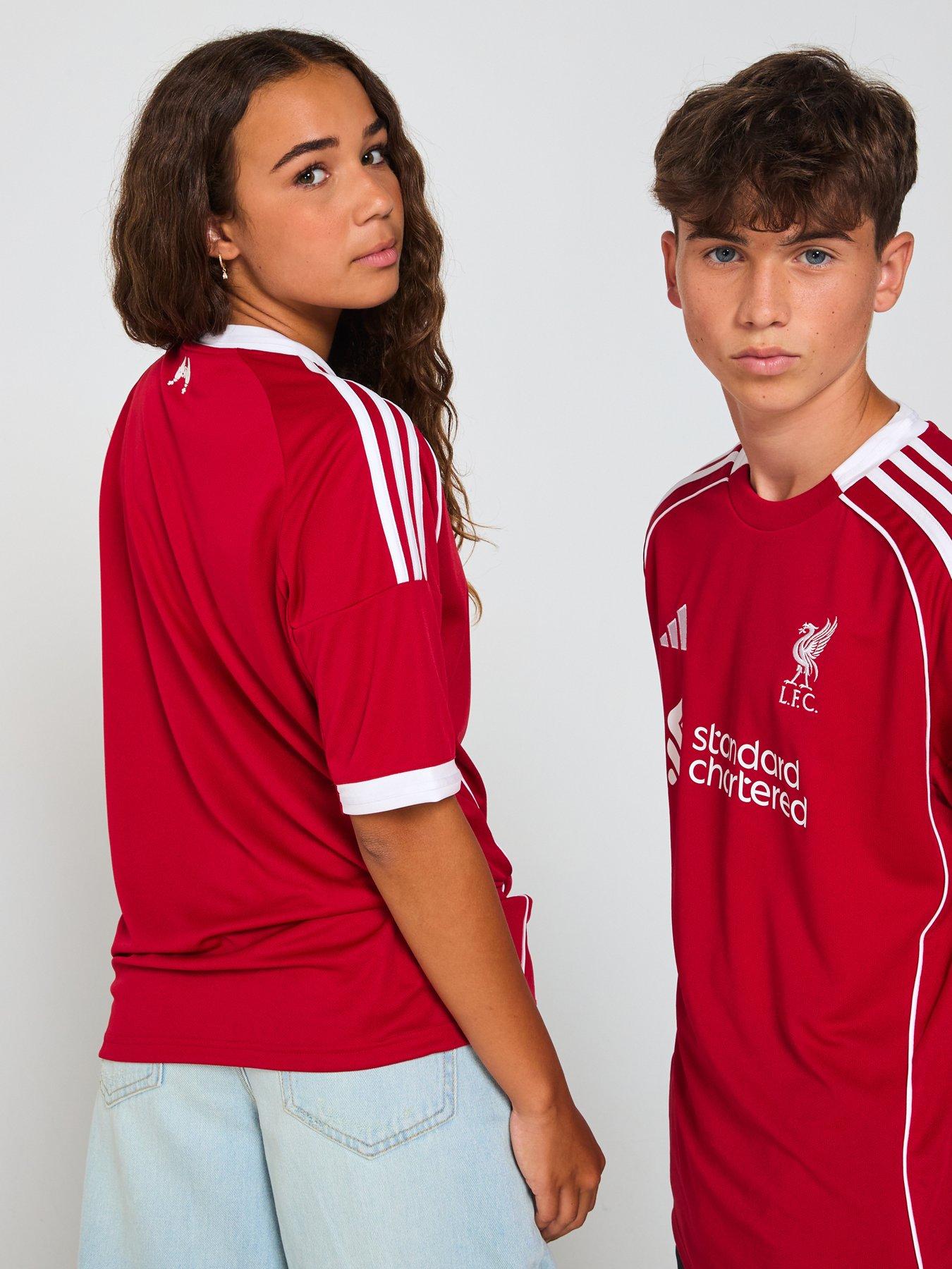 Image 2 of 6 of adidas Liverpool Junior 25/26 Home Stadium Replica Shirt -&nbsp;Red