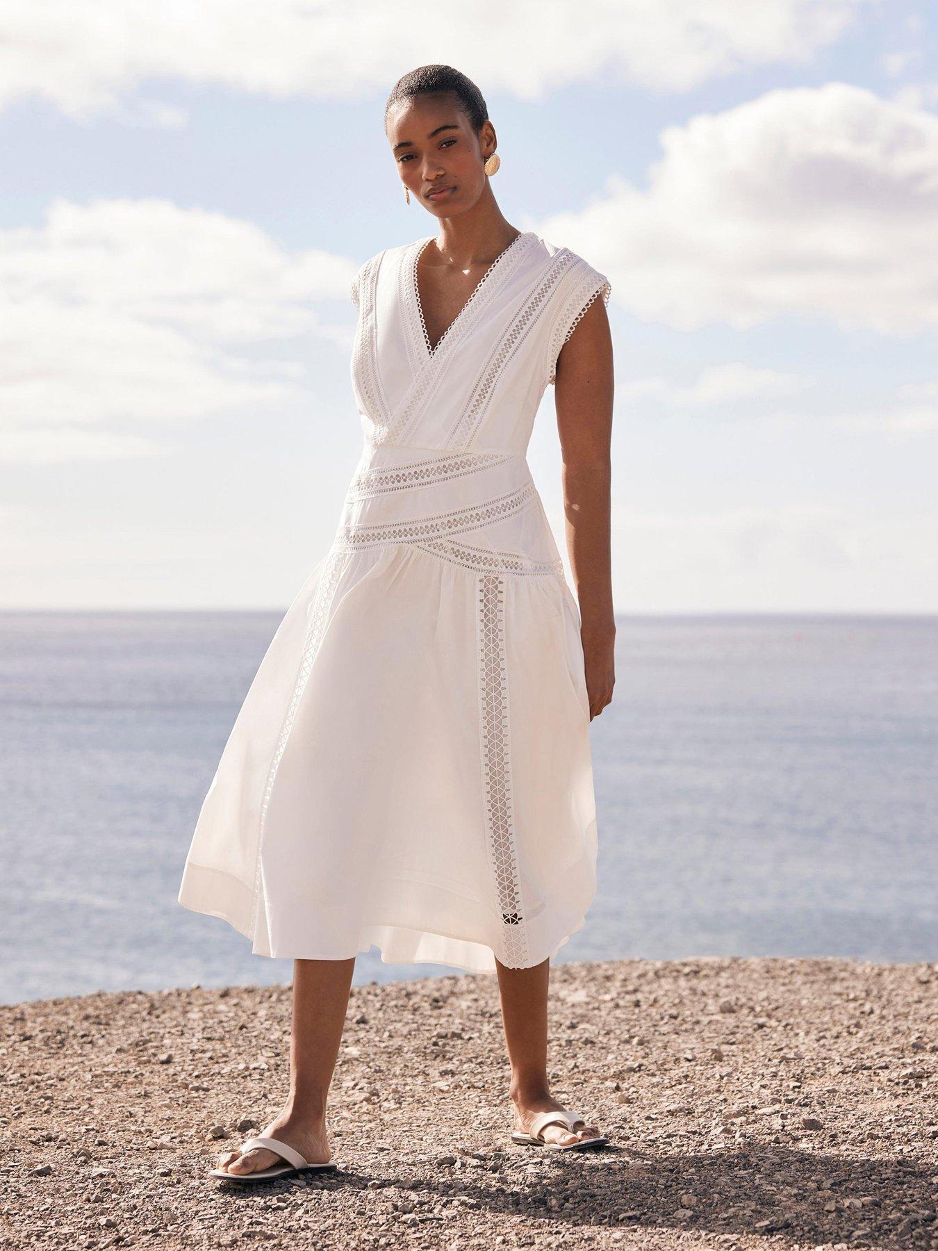 undefined Trim Detail Extreme Midi Dress