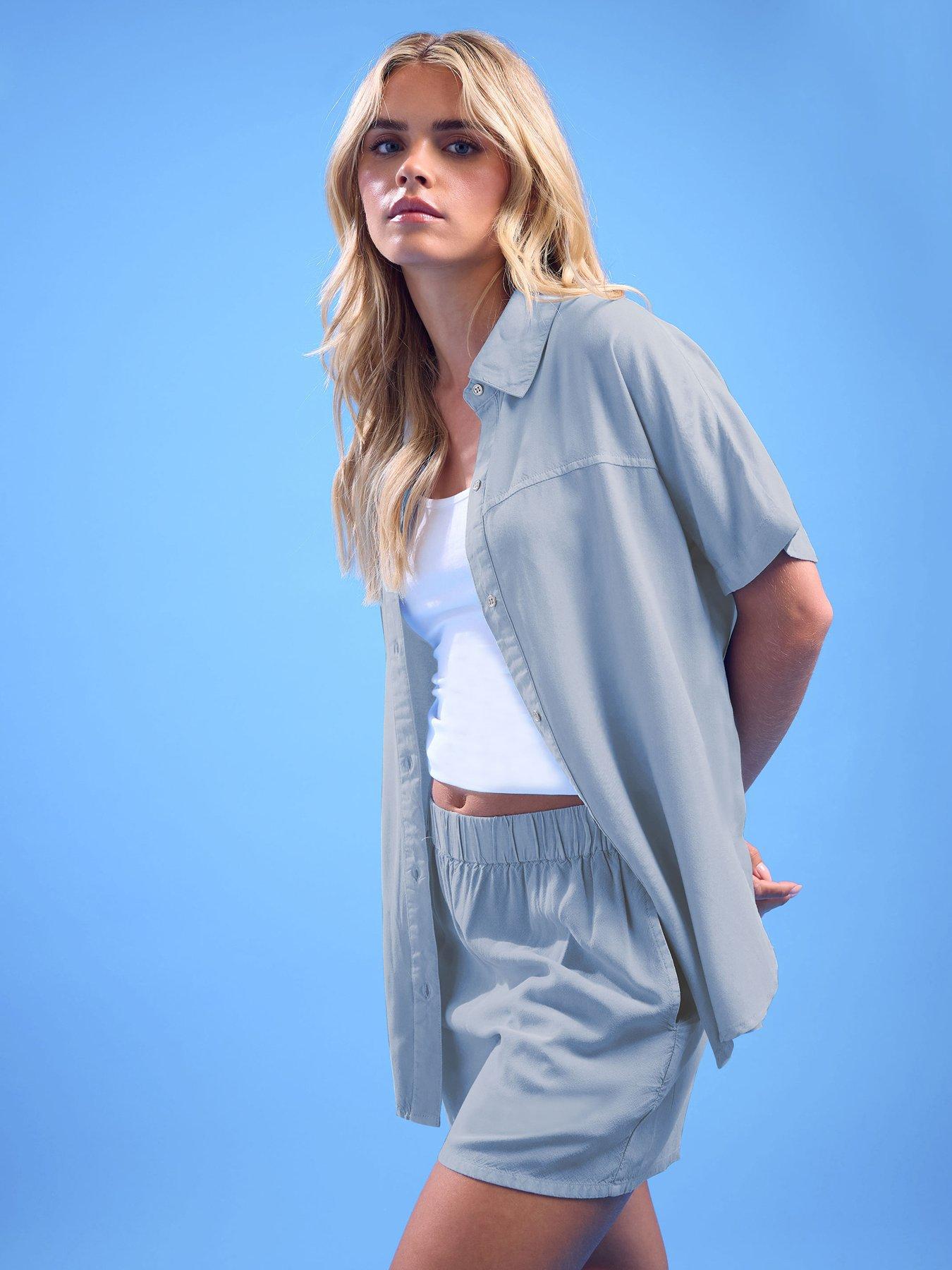 undefined Petite Acid Wash Shorts - Blue