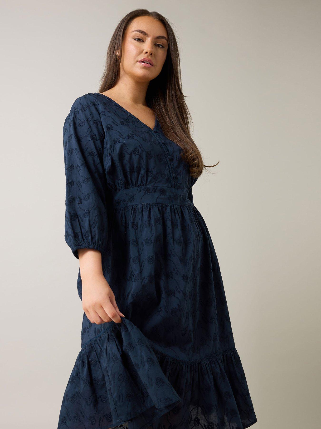 undefined Embroidered Midi Dress - Blue