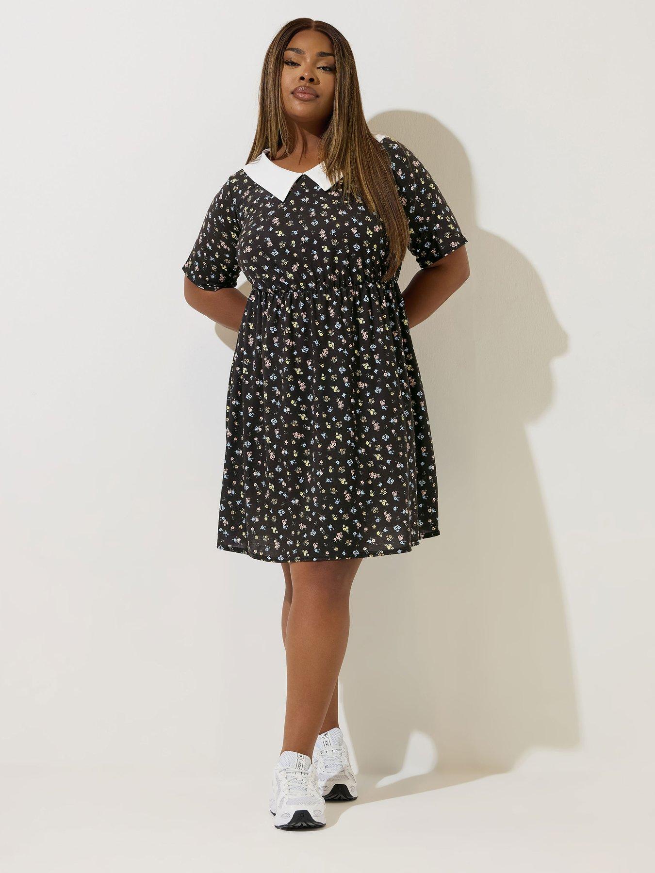 Image 3 of 5 of Yours Curve Ditsy Collar Dress - Black