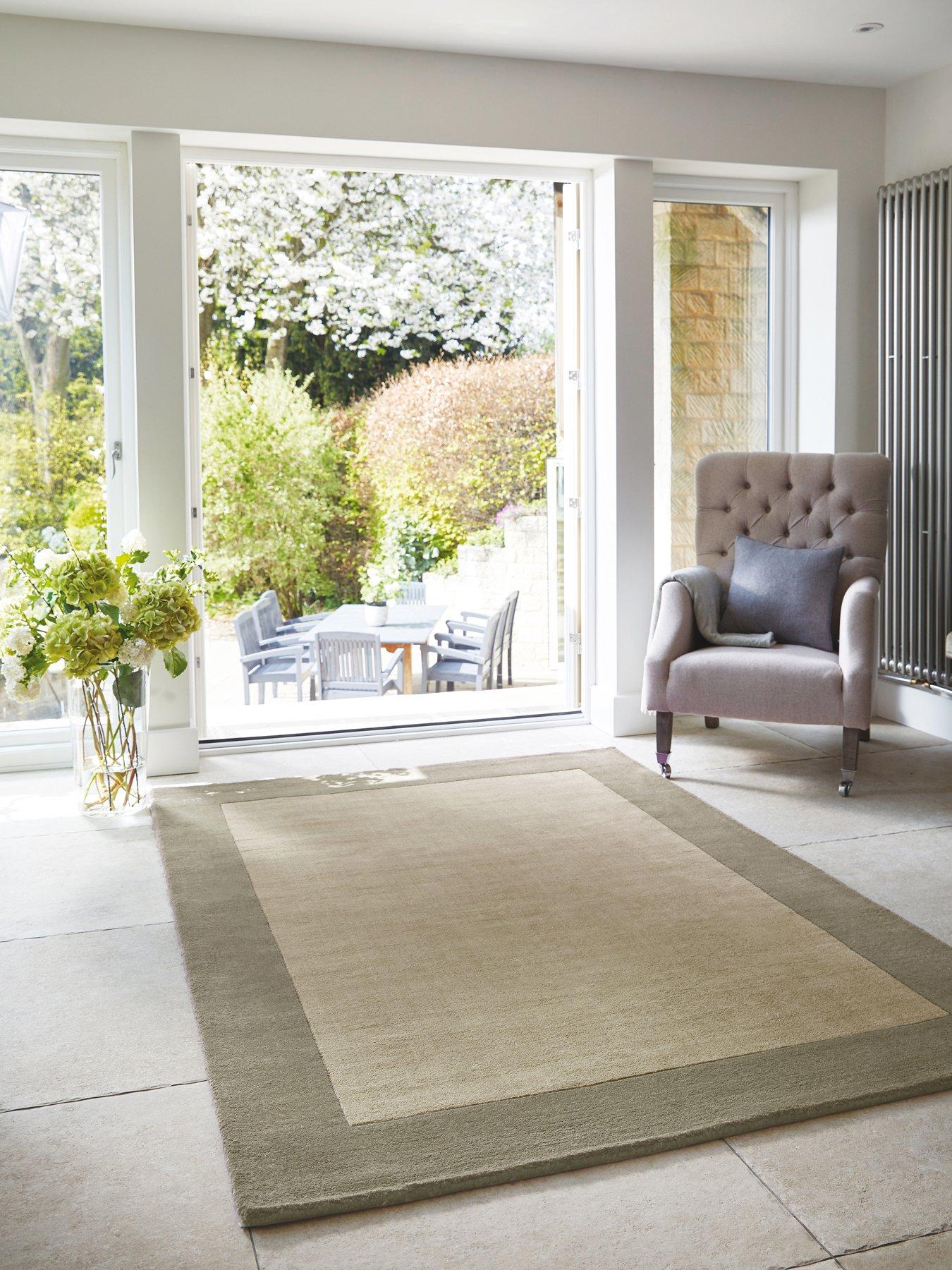 The Very Collection Borders Rug