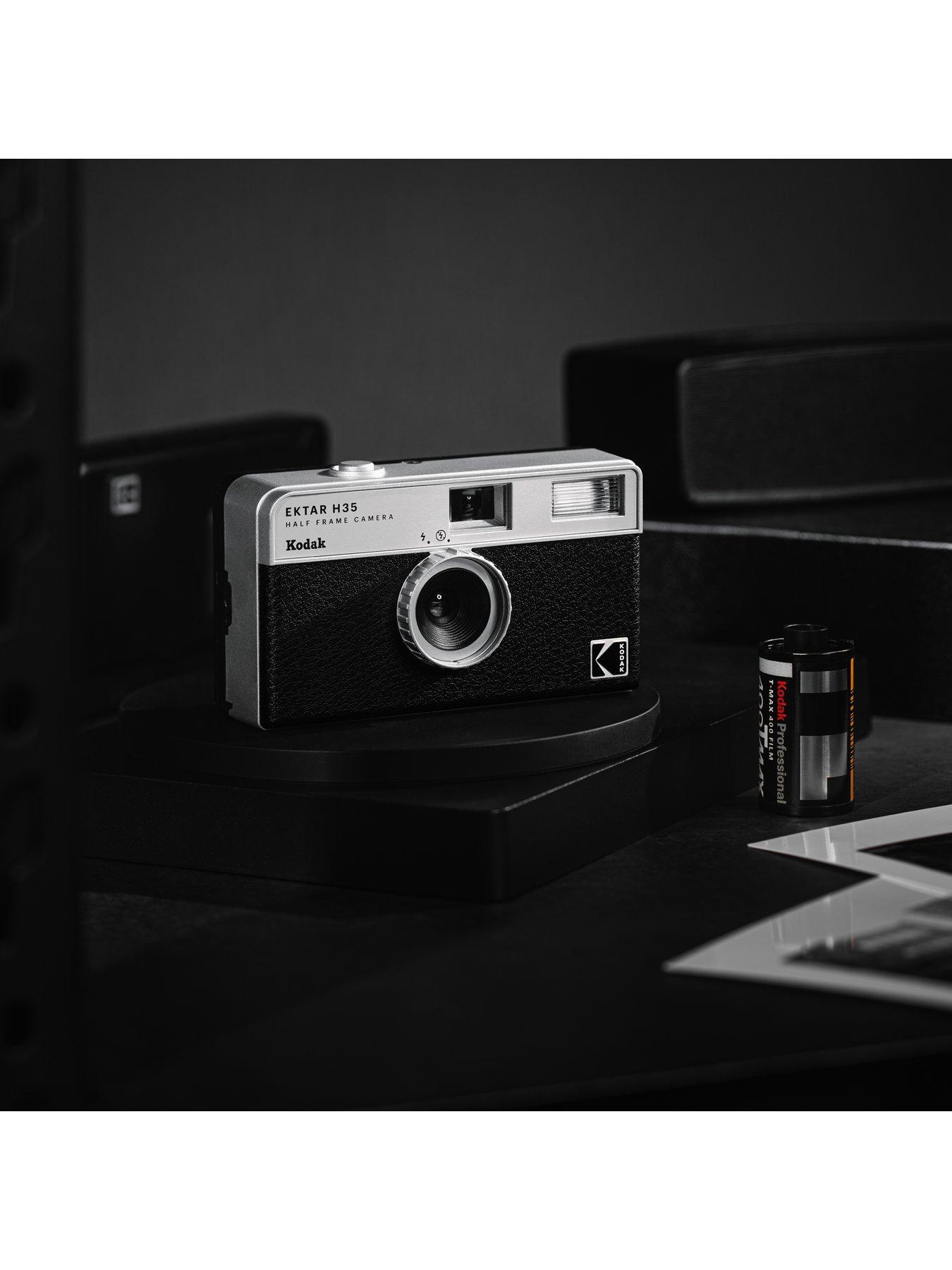 Image 7 of 7 of Kodak Ektar H35 Film Camera with 36 Exposure Film Pack - Black