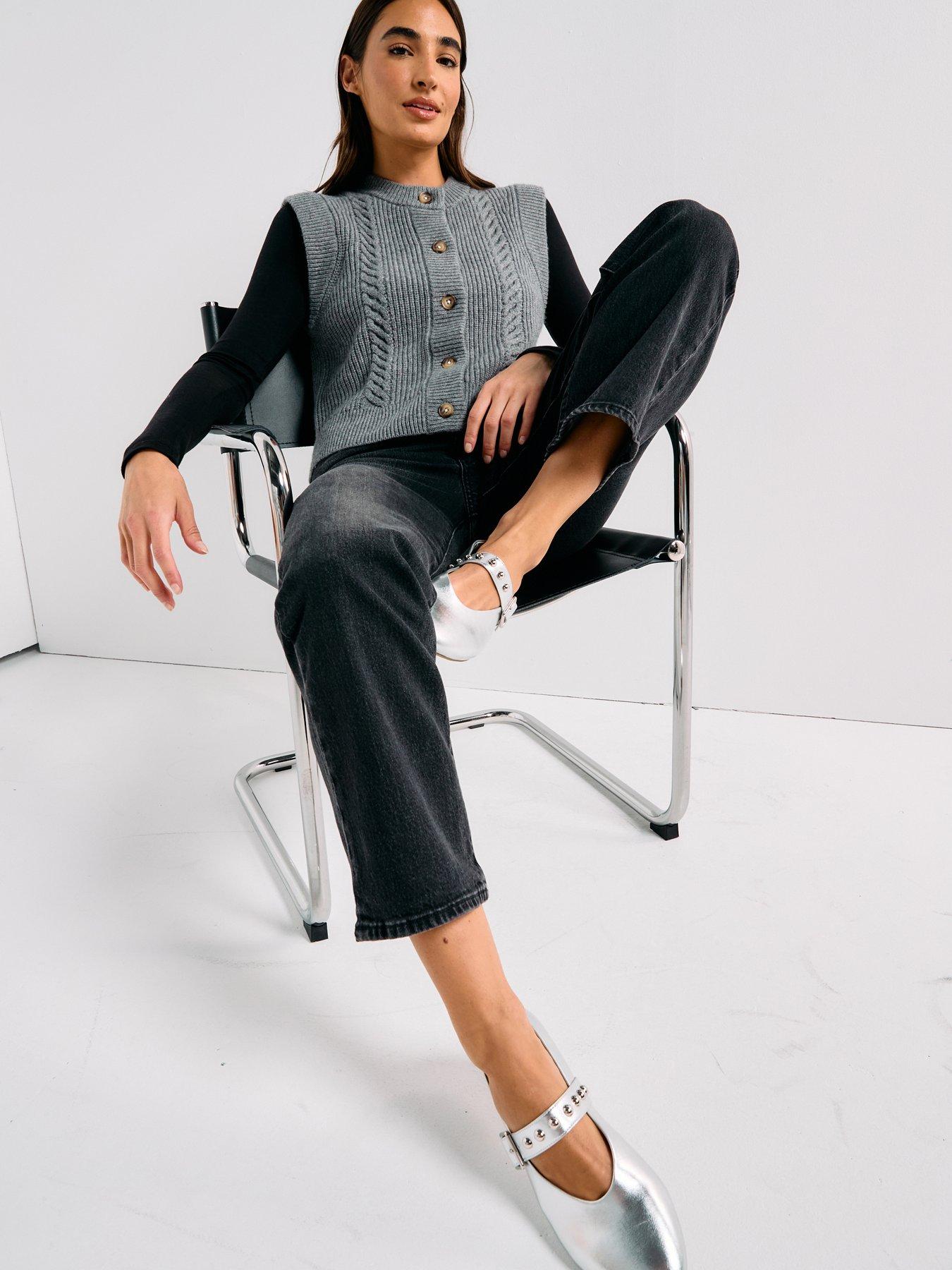 undefined Ribcage Straight Ankle Jeans - Loom About - Navy