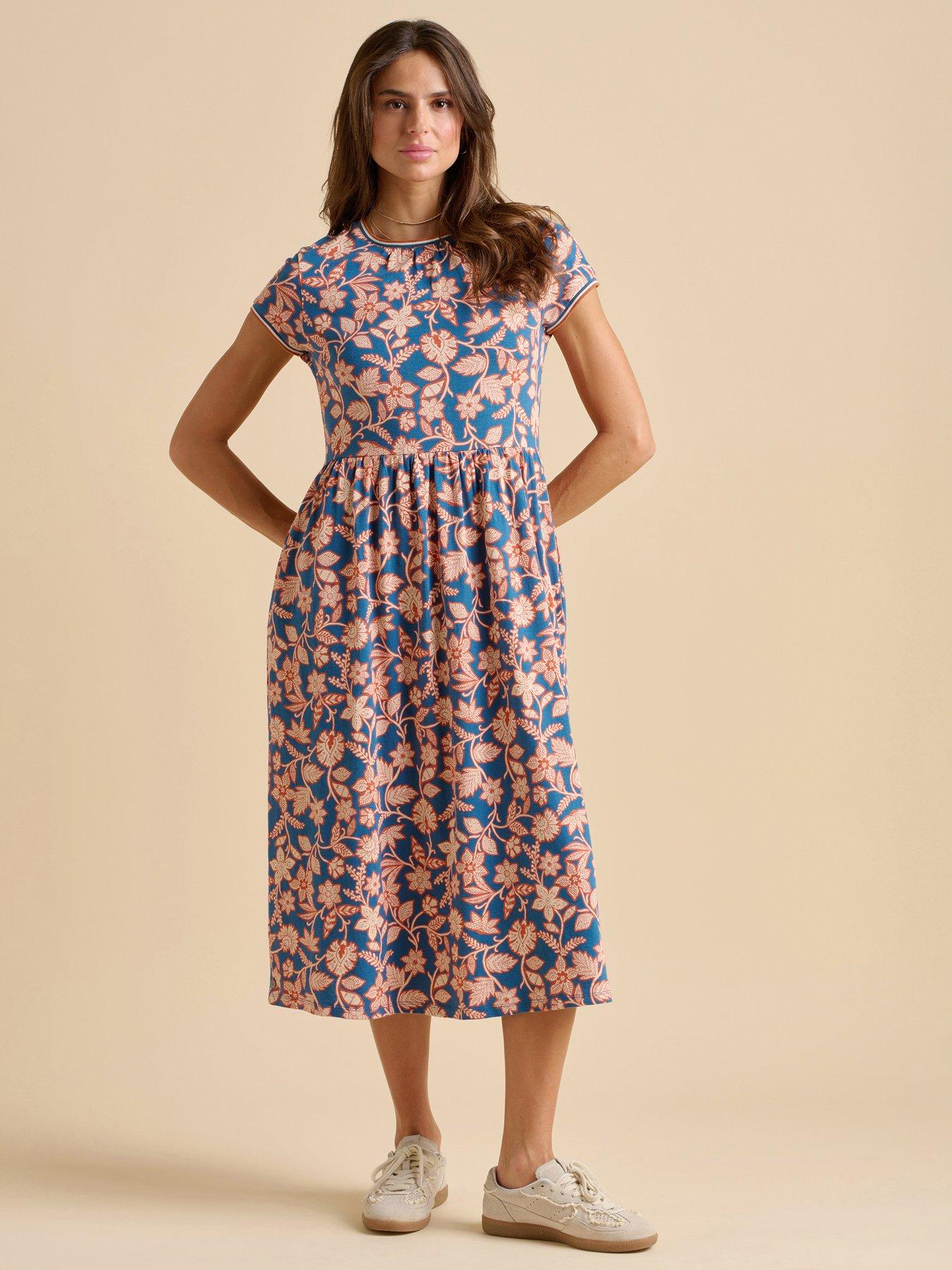 Image of Brakeburn Midnight Garden Midi Dress