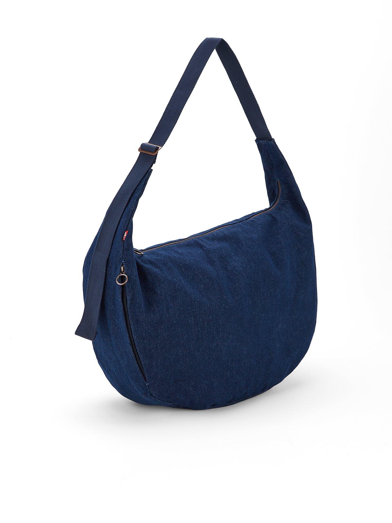 Image 2 of 4 of Levi's Brooklyn Xl Shoulder Bag