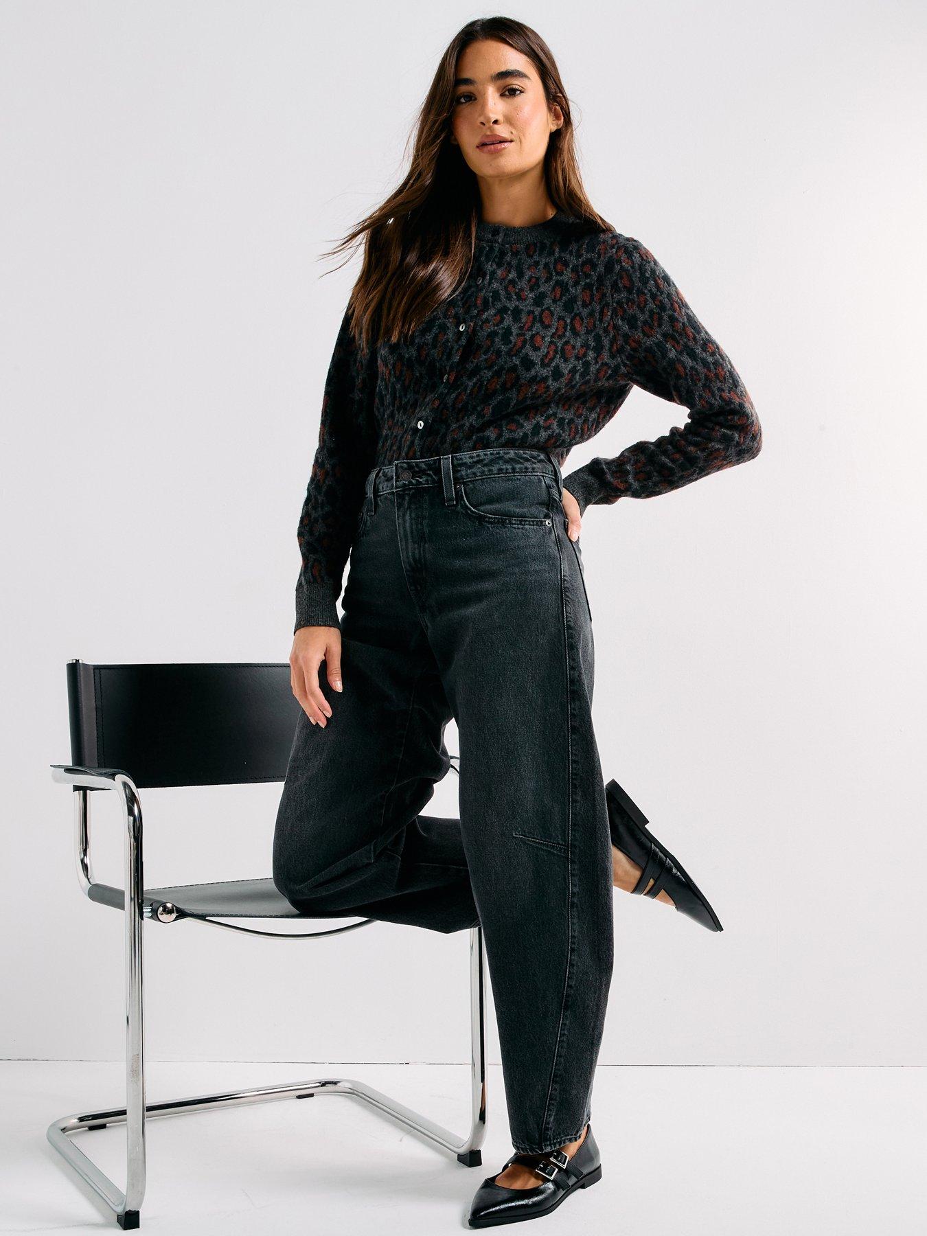 Image 4 of 6 of Levi's Baggy Dad Barrel Jeans - Rebel Edge Black