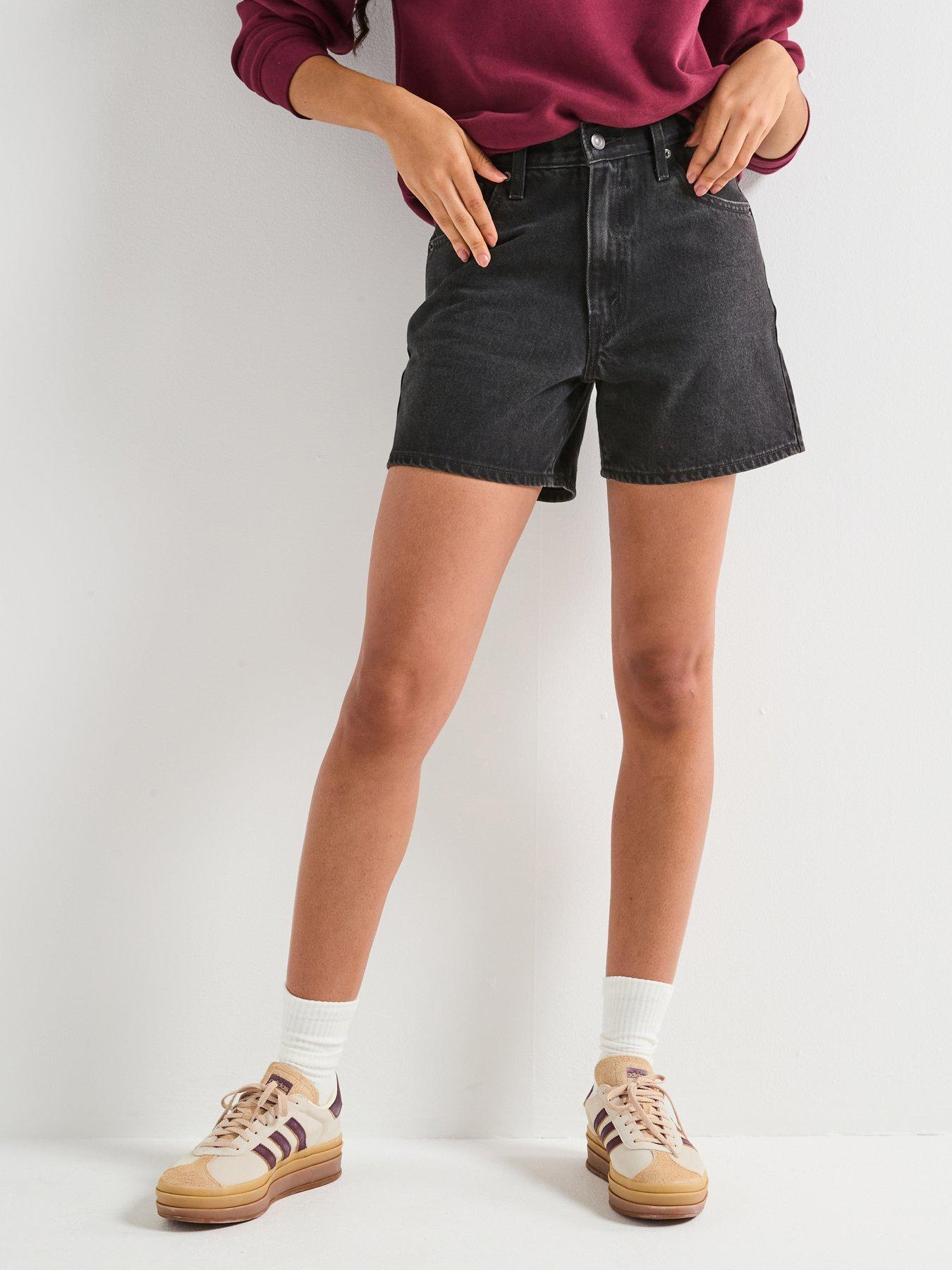 Image 1 of 6 of Levi's Cinch Mid-thigh Shorts - Open Mind