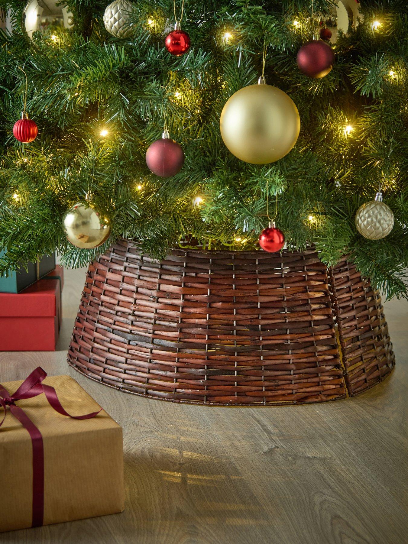Festive Dark Brown Willow Christmas Tree Skirt - 50 x 70 cm