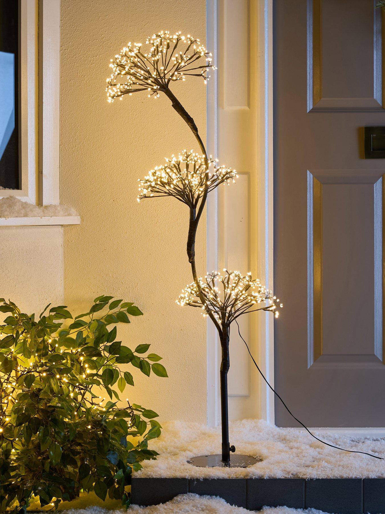 Festive 120 cm Dewdrop Firework Ball Outdoor Christmas Tree with Warm White LEDs