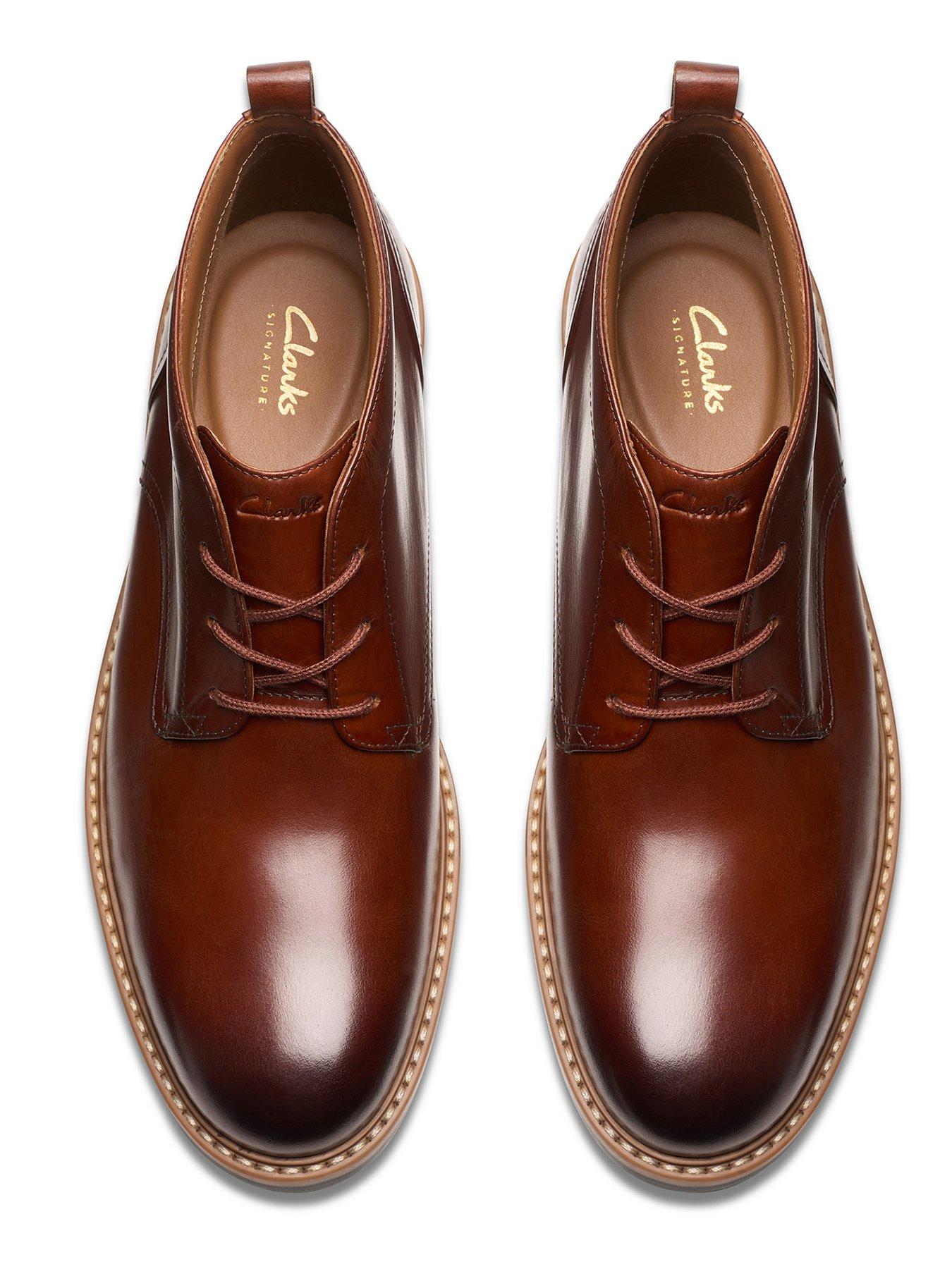 Image 4 of 7 of Clarks Aldwin Chukka Boots - Brown