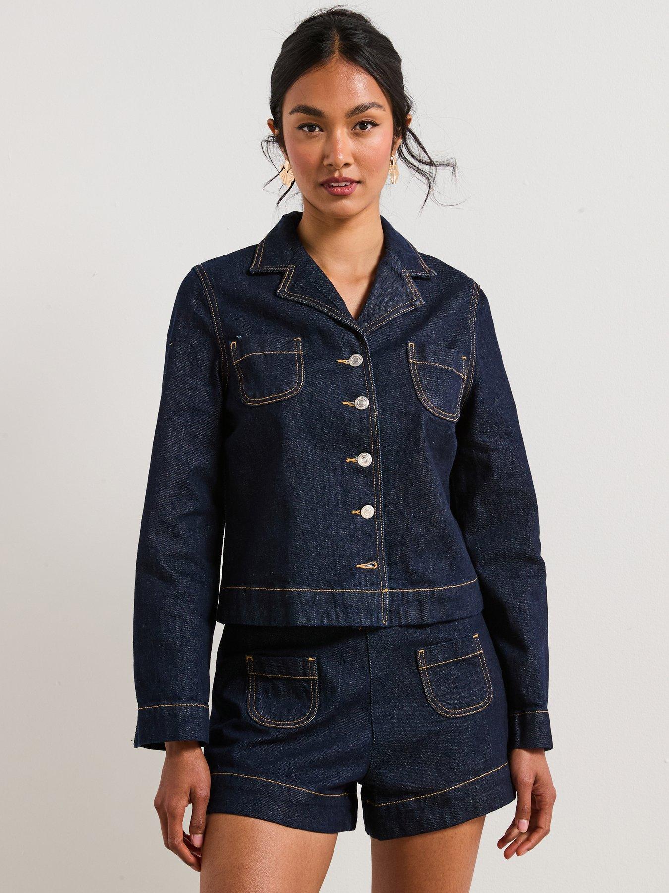 undefined Fitted Denim Jacket With Pockets