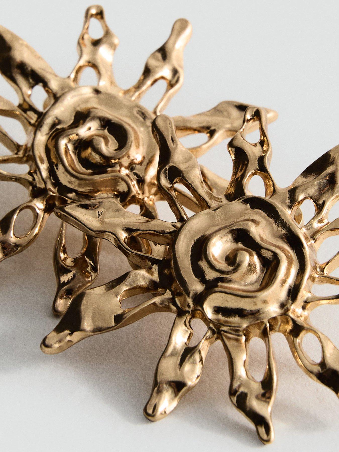 Image 3 of 3 of Mango Sun Design Earrings - Gold