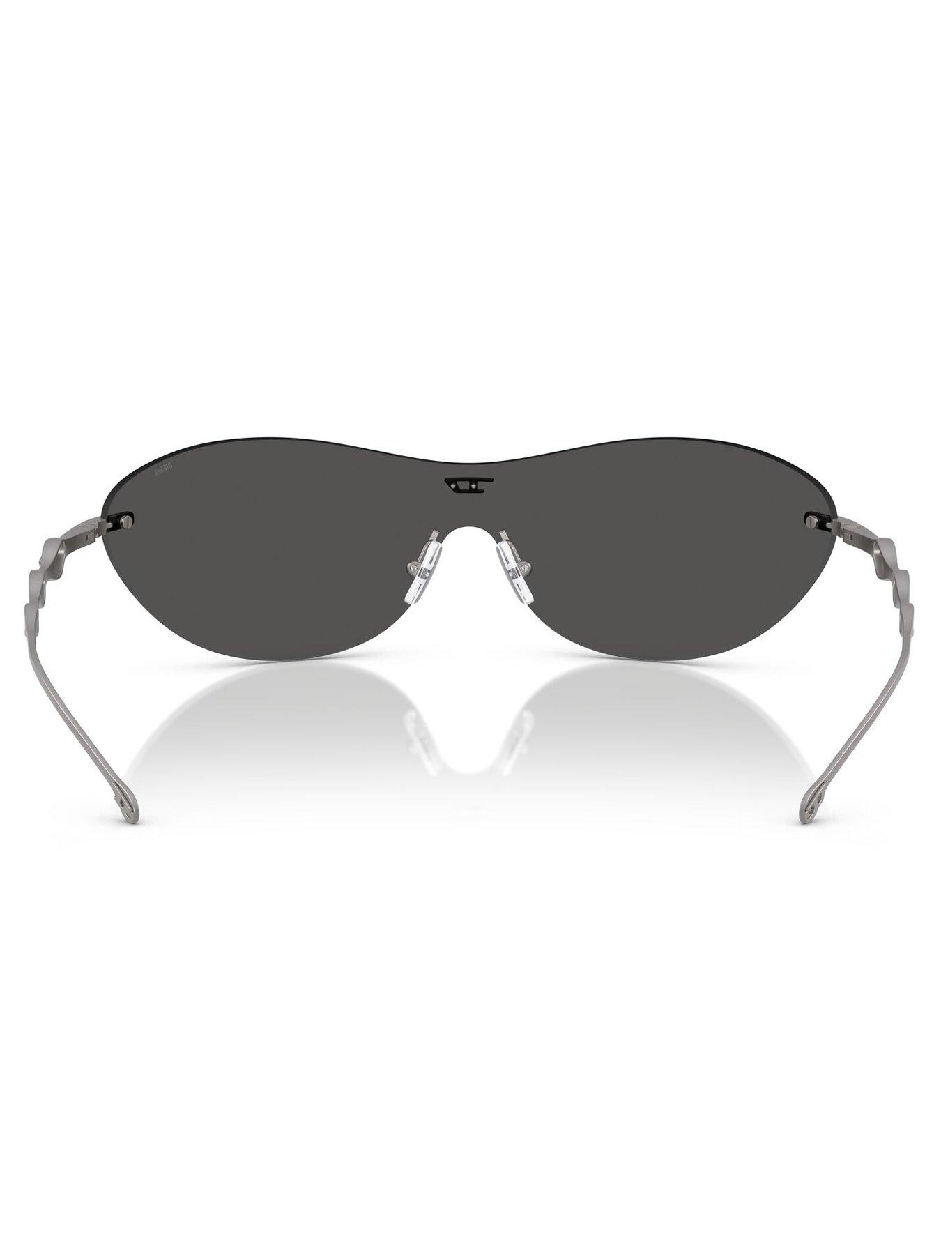 Image 4 of 4 of Diesel 0dl1006 Oval Sunglasses