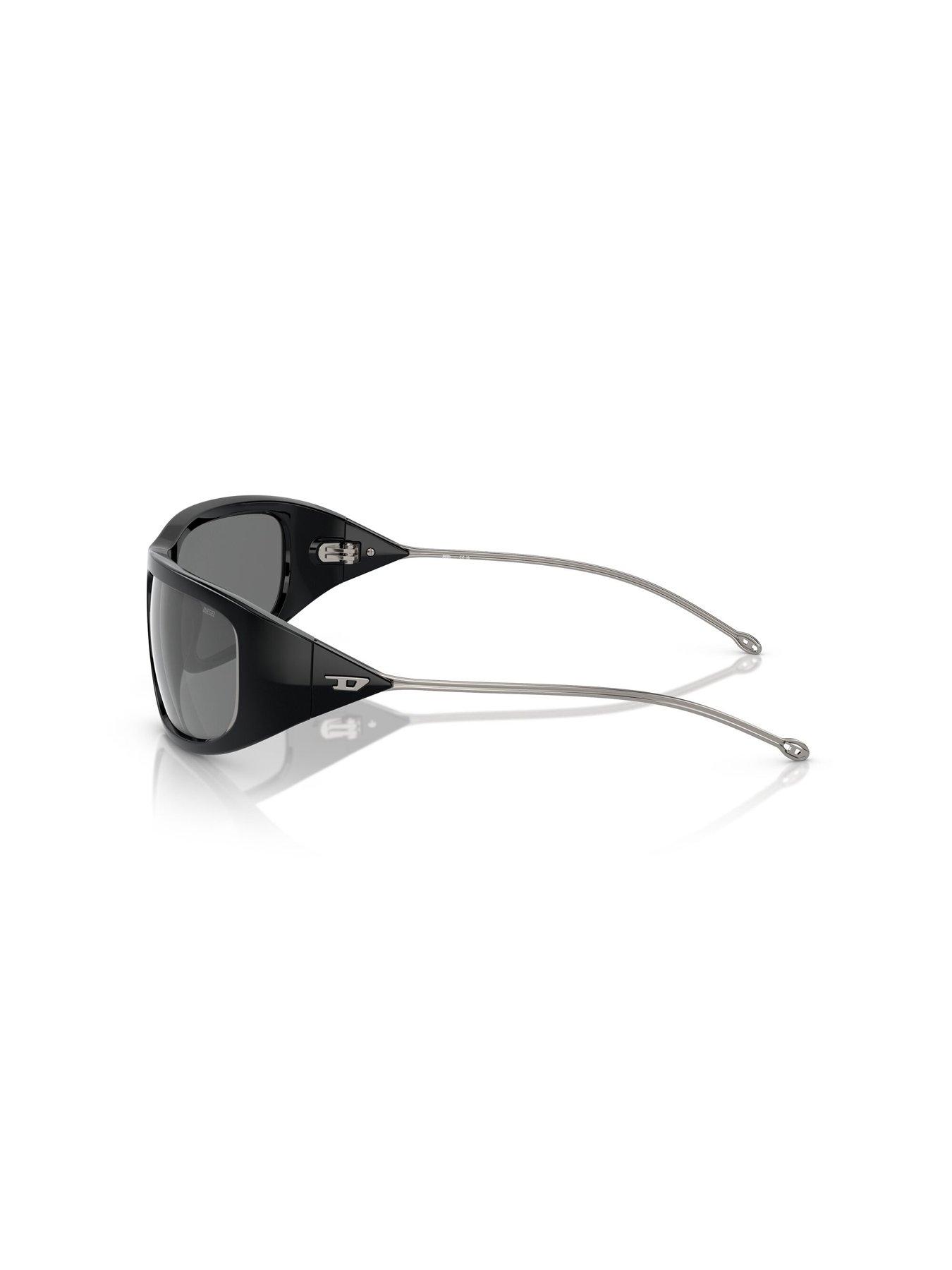 Image 2 of 4 of Diesel 0dl3001 Oval Sunglasses